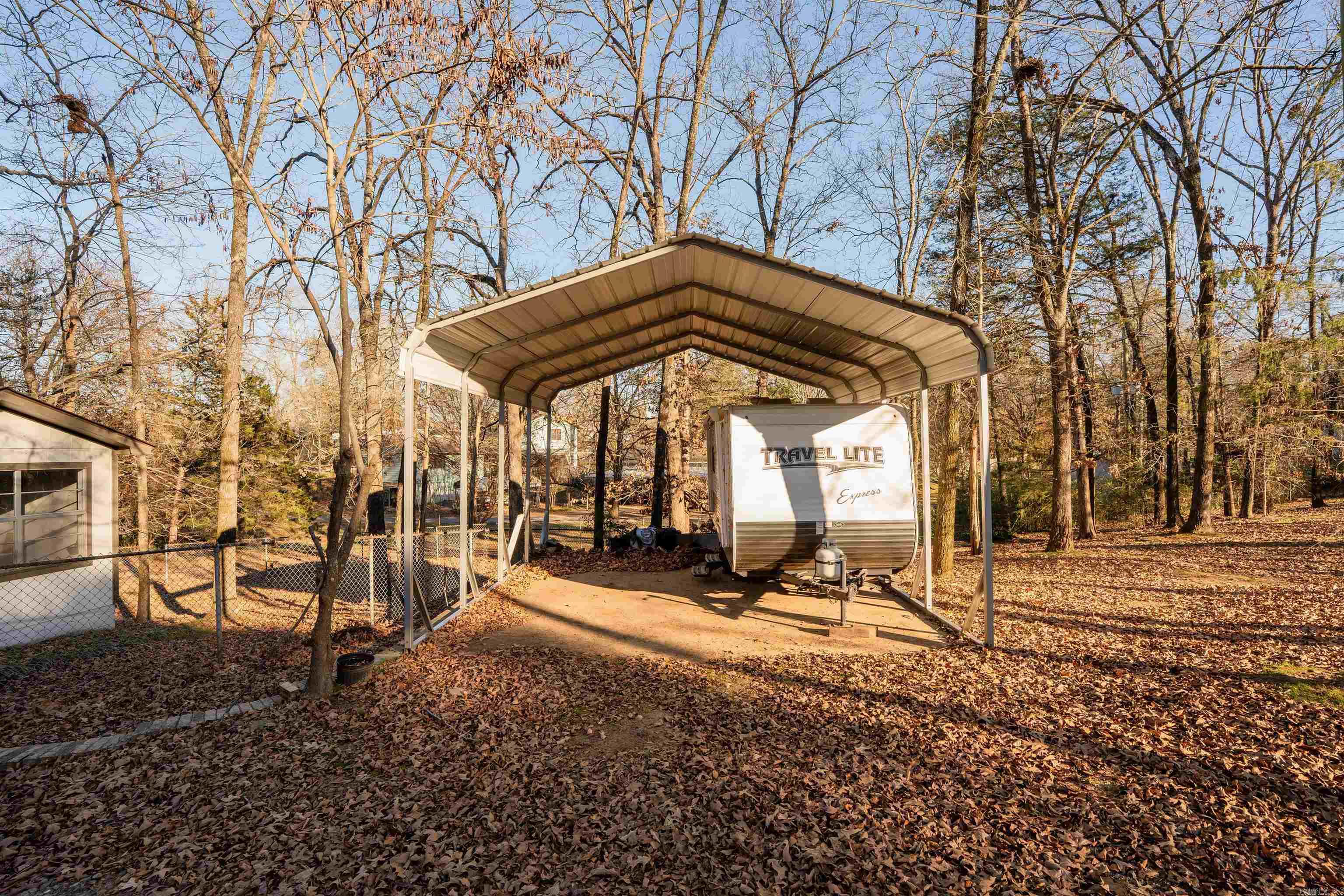 NARRA WOODS - Residential