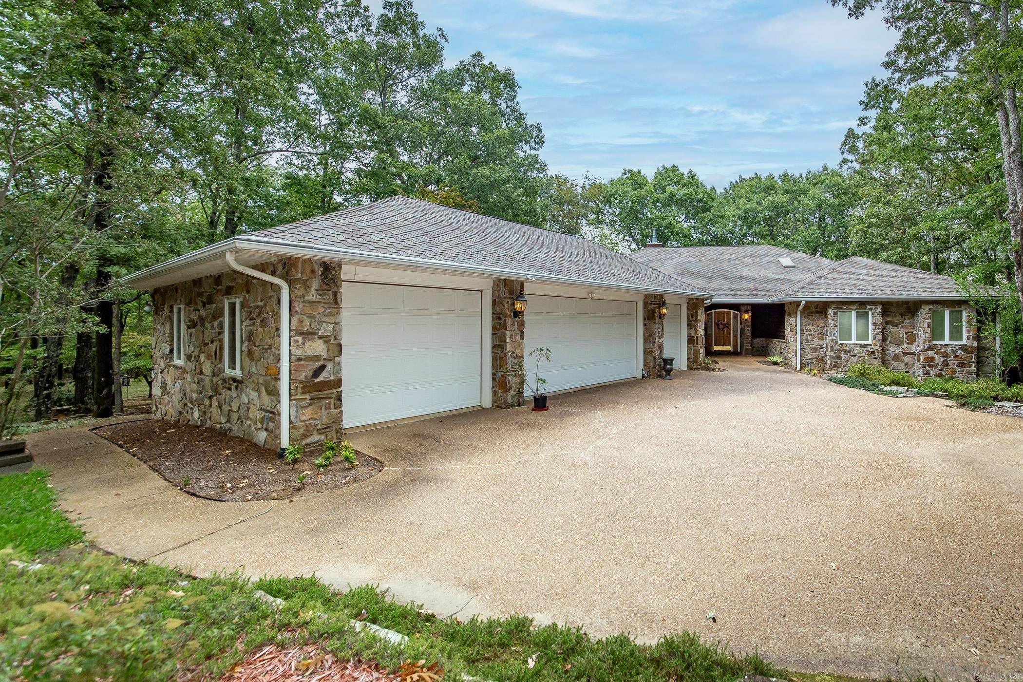 Oak Ridge - Residential