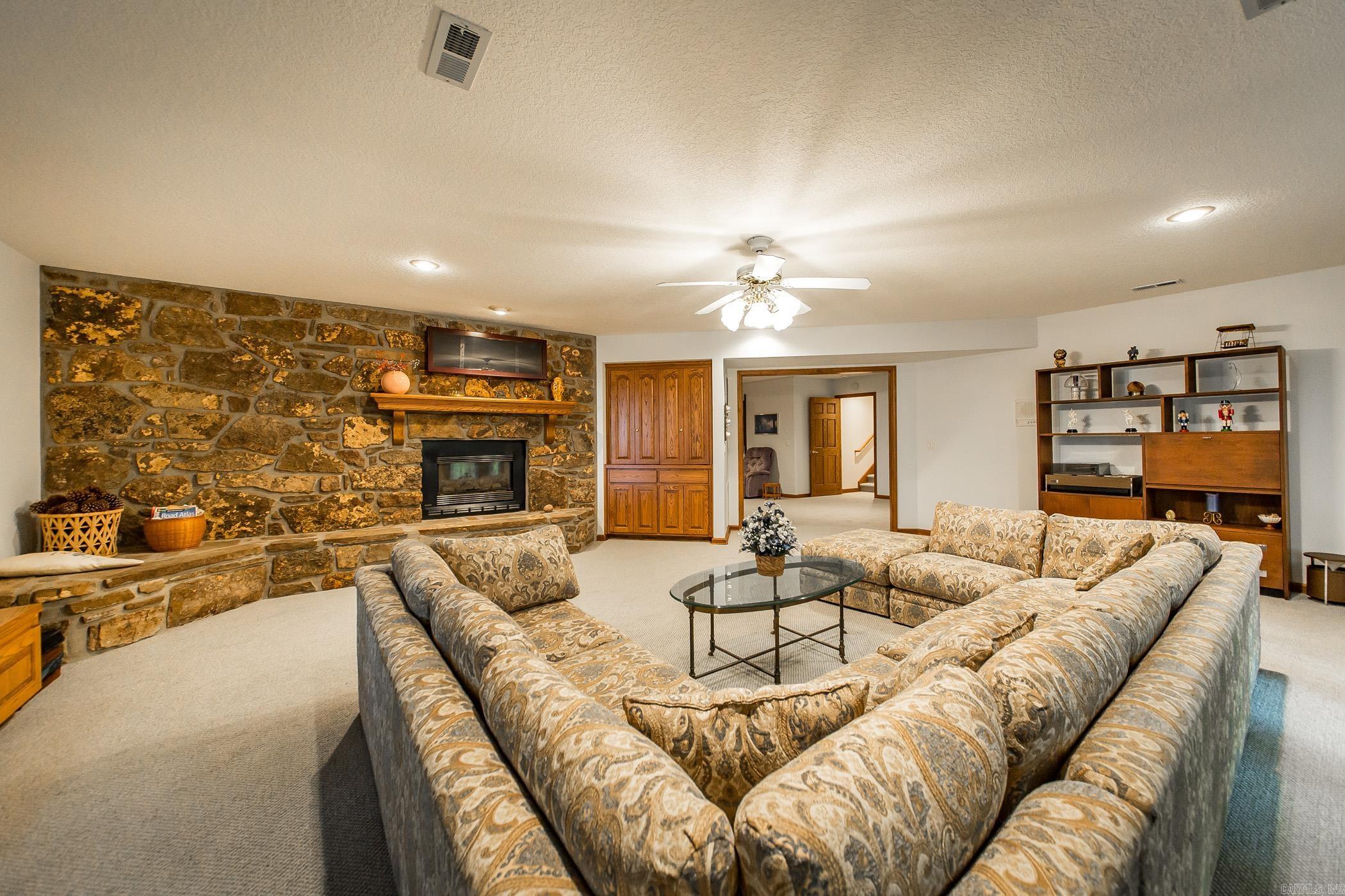 Oak Ridge - Residential