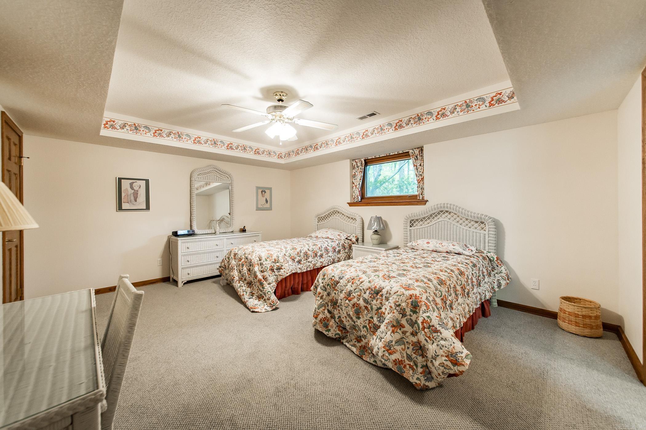Oak Ridge - Residential