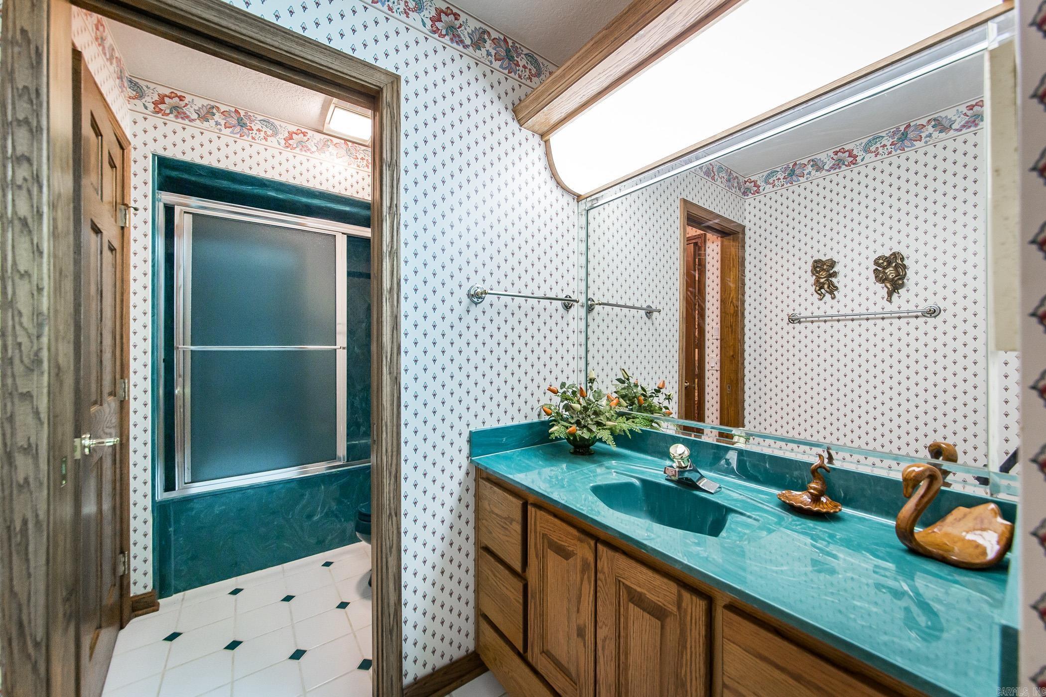 Oak Ridge - Residential