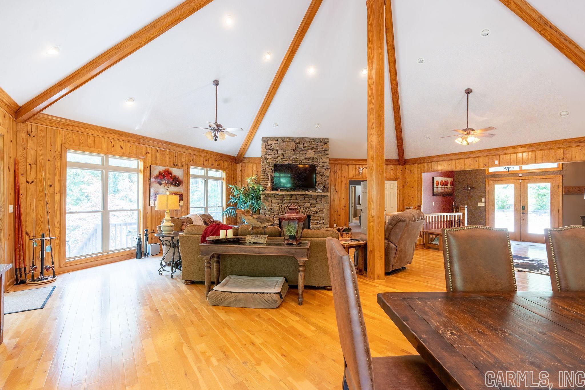 East Shores at Tannenbaum - Residential