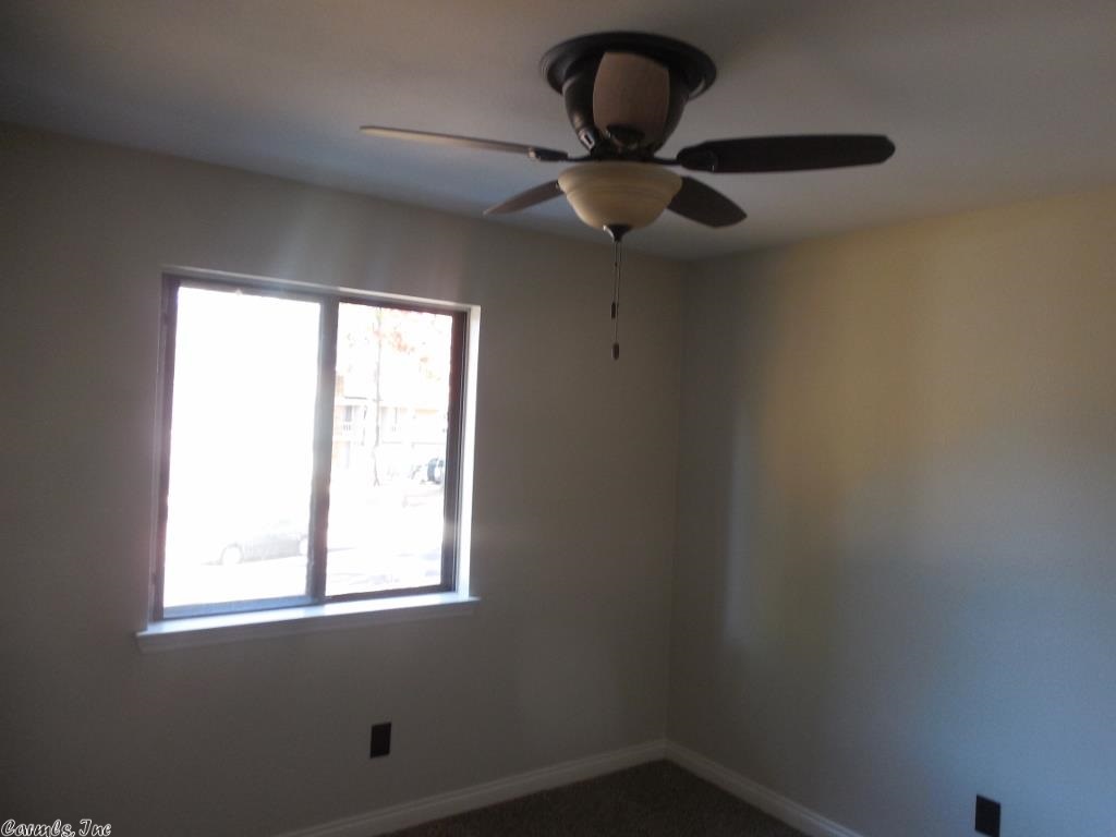 STONEWALL - Residential