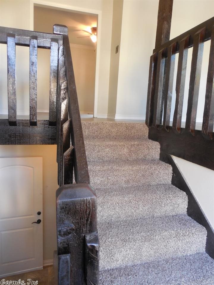 STONEWALL - Residential