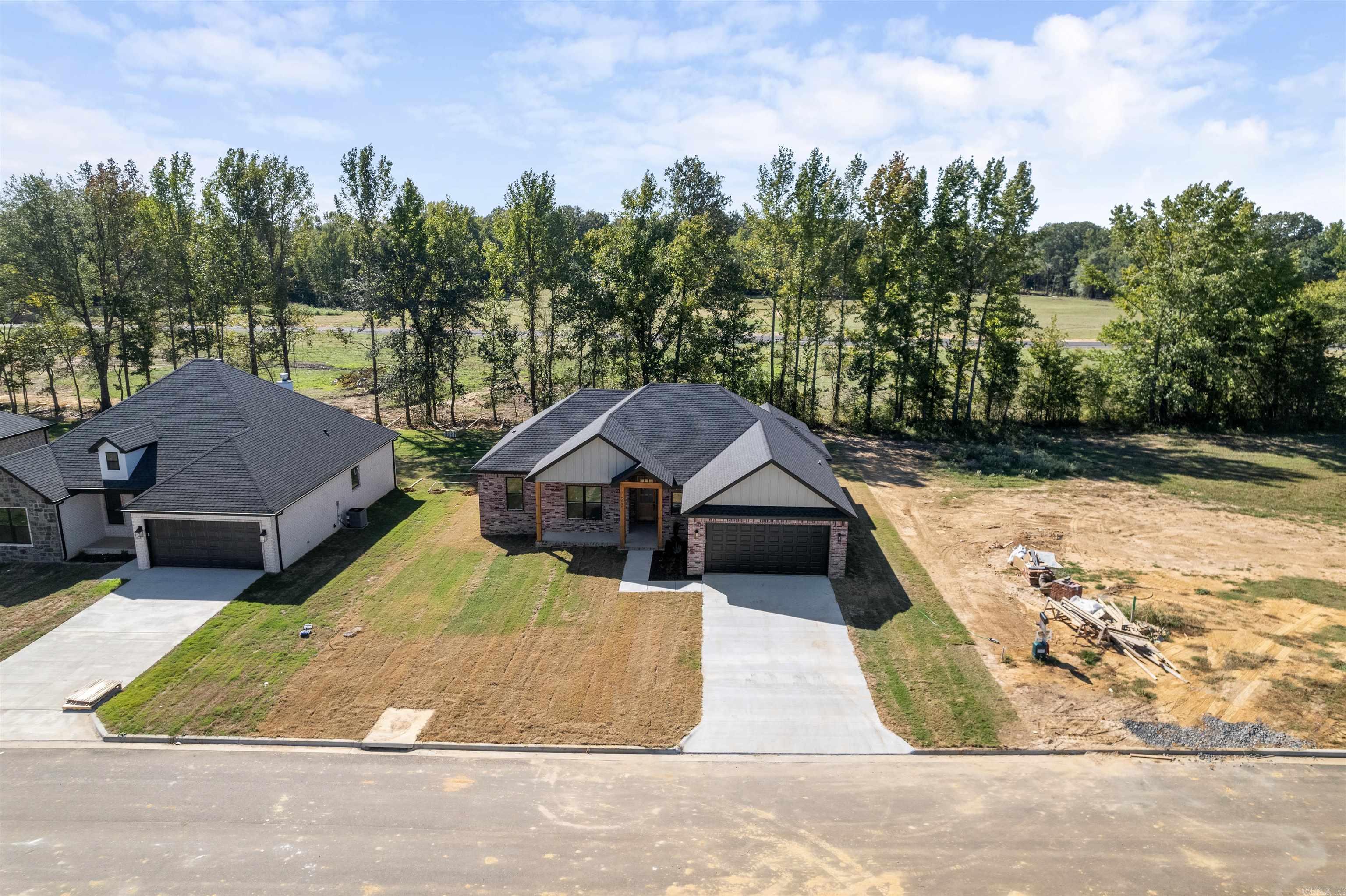 COPPER MOON ESTATE PH 1 - Residential