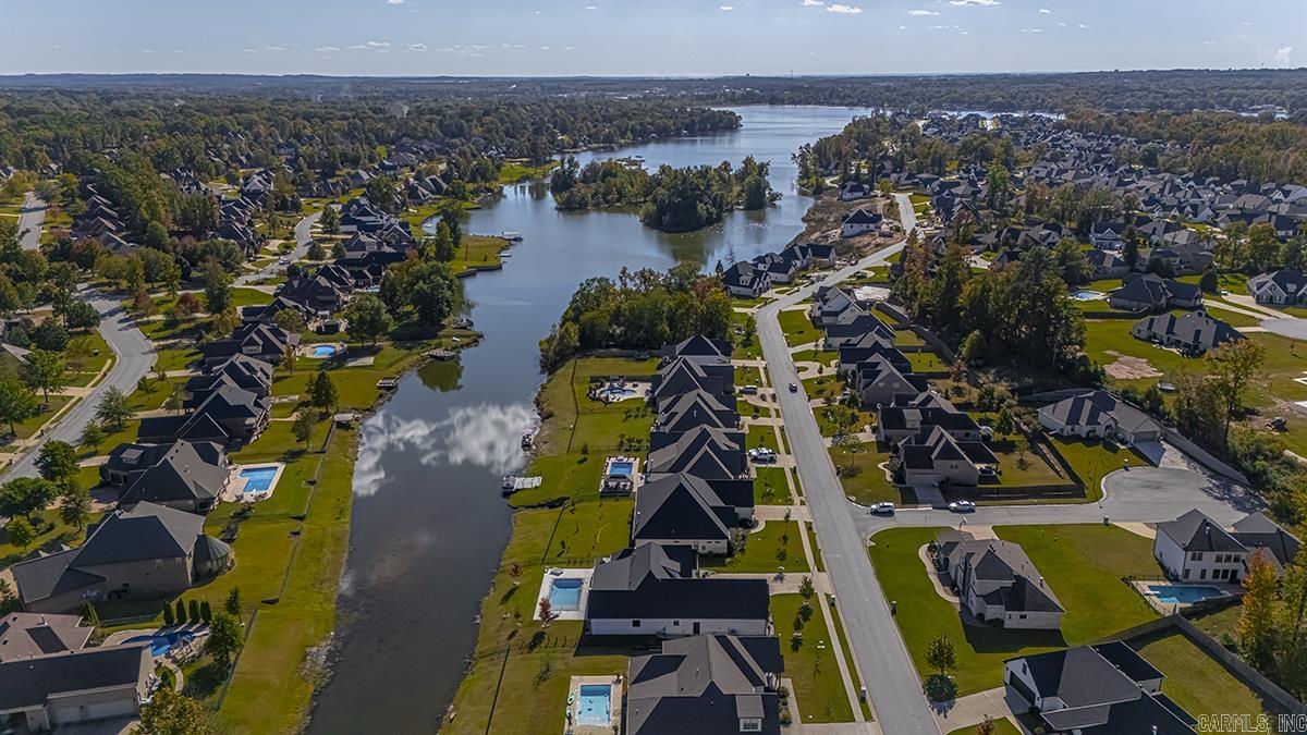 NORTH SHORE @ HURRICANE LAKE EST - Residential