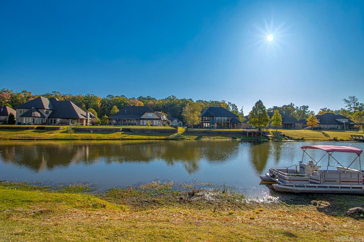 NORTH SHORE @ HURRICANE LAKE EST - Residential