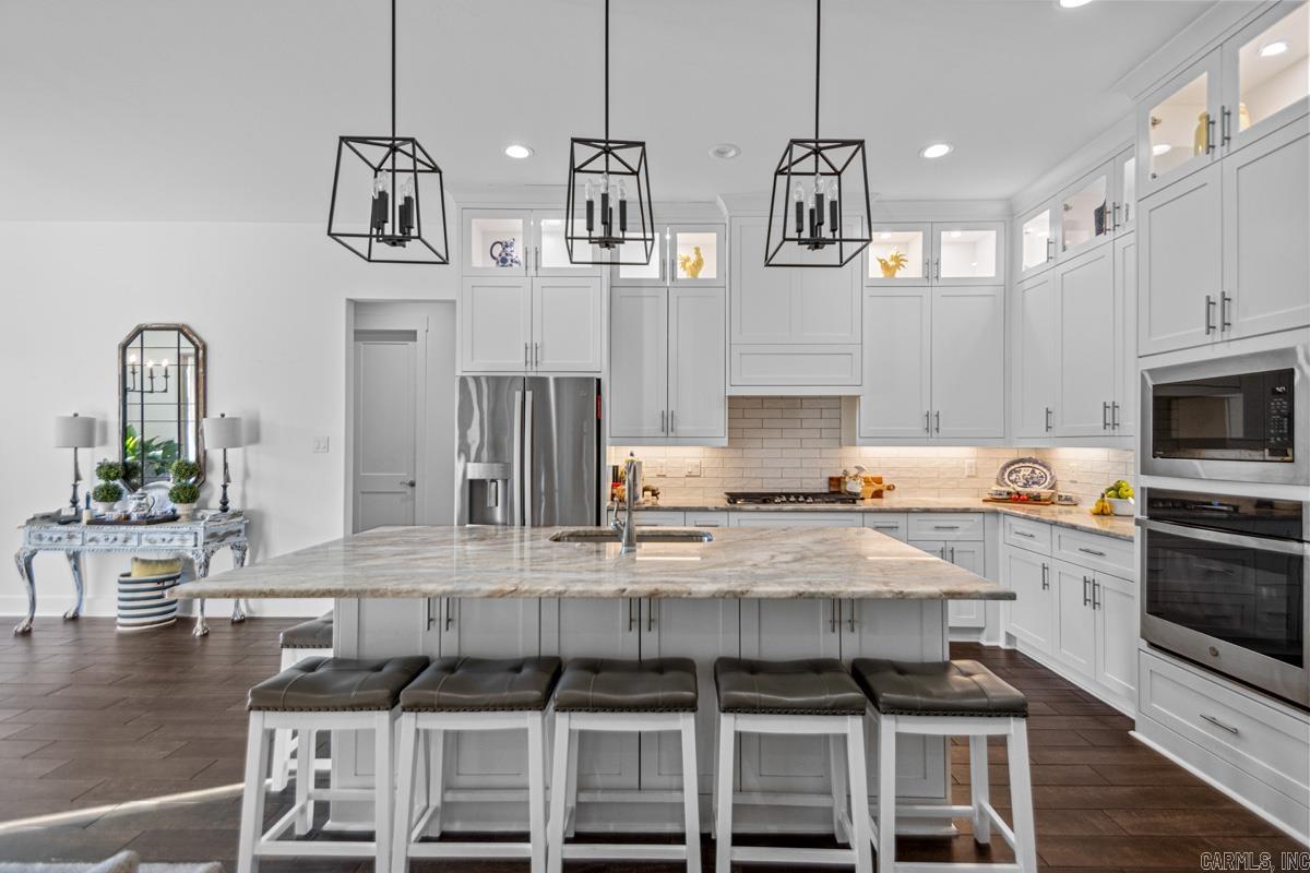 NORTH SHORE @ HURRICANE LAKE EST - Residential