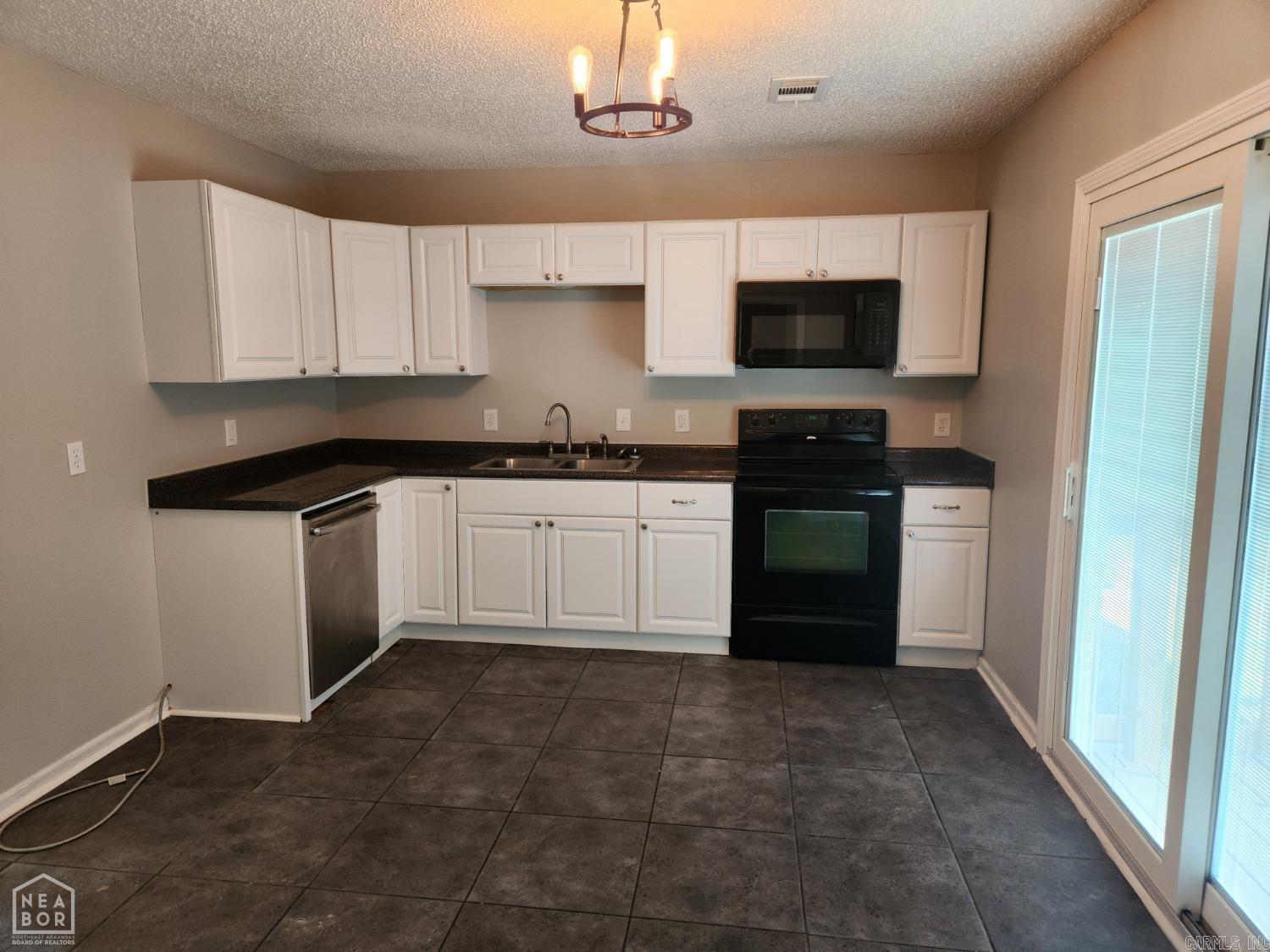 Throgmartin - Residential