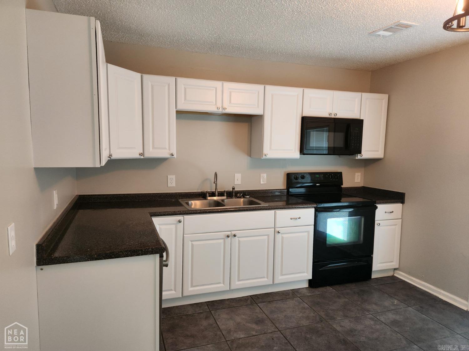 Throgmartin - Residential