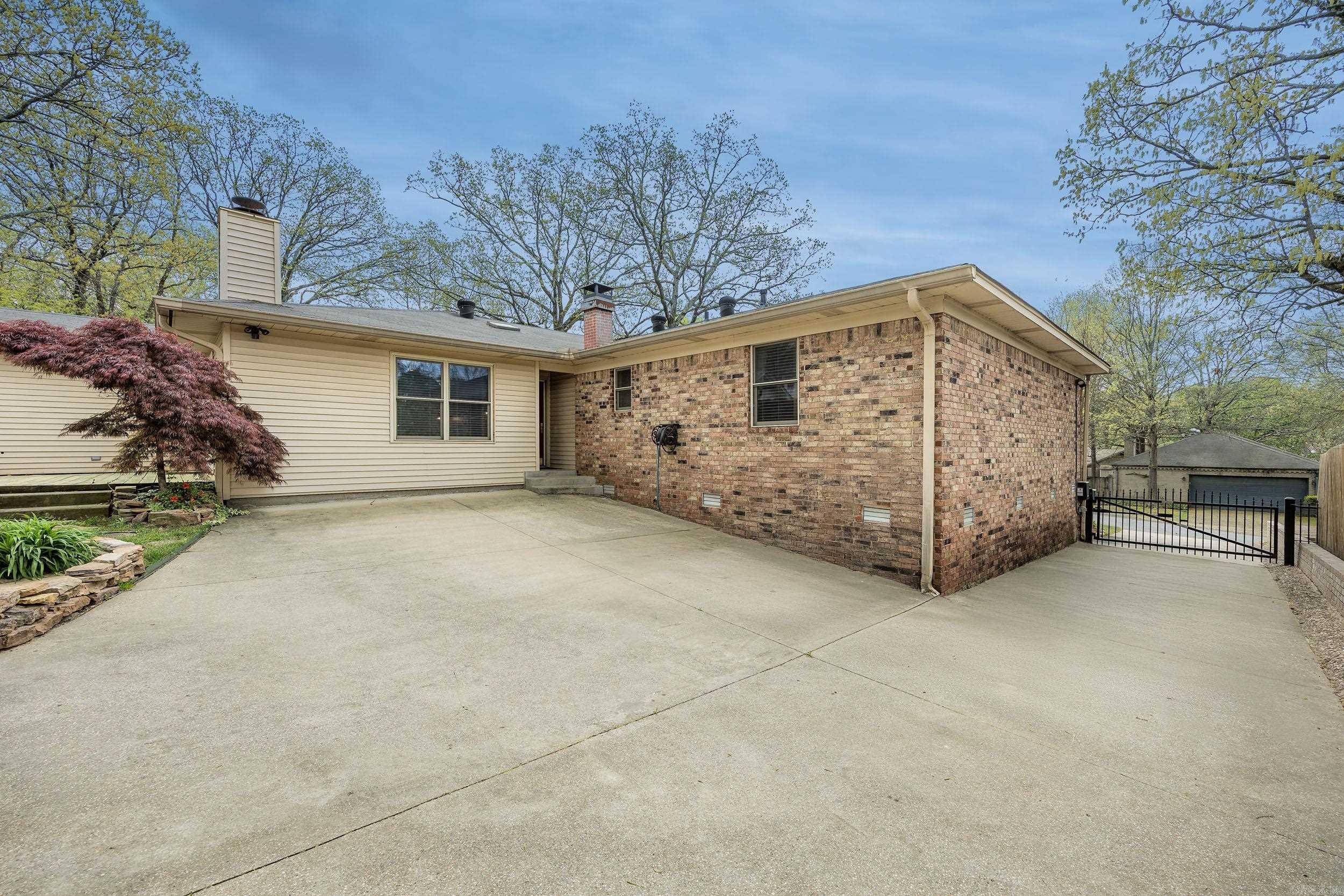 SHERATON PARK - Residential