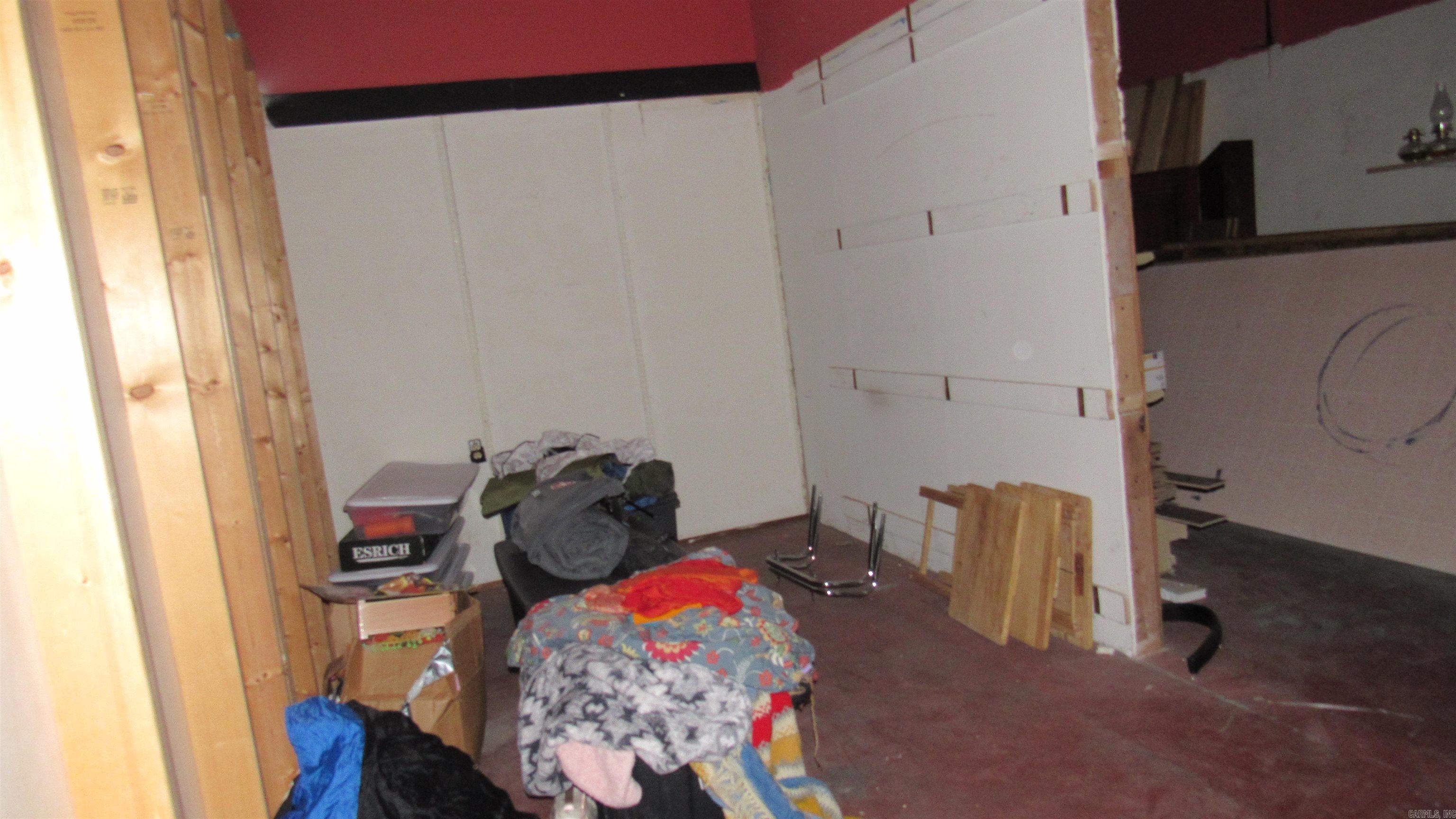 England City - Commercial Sale