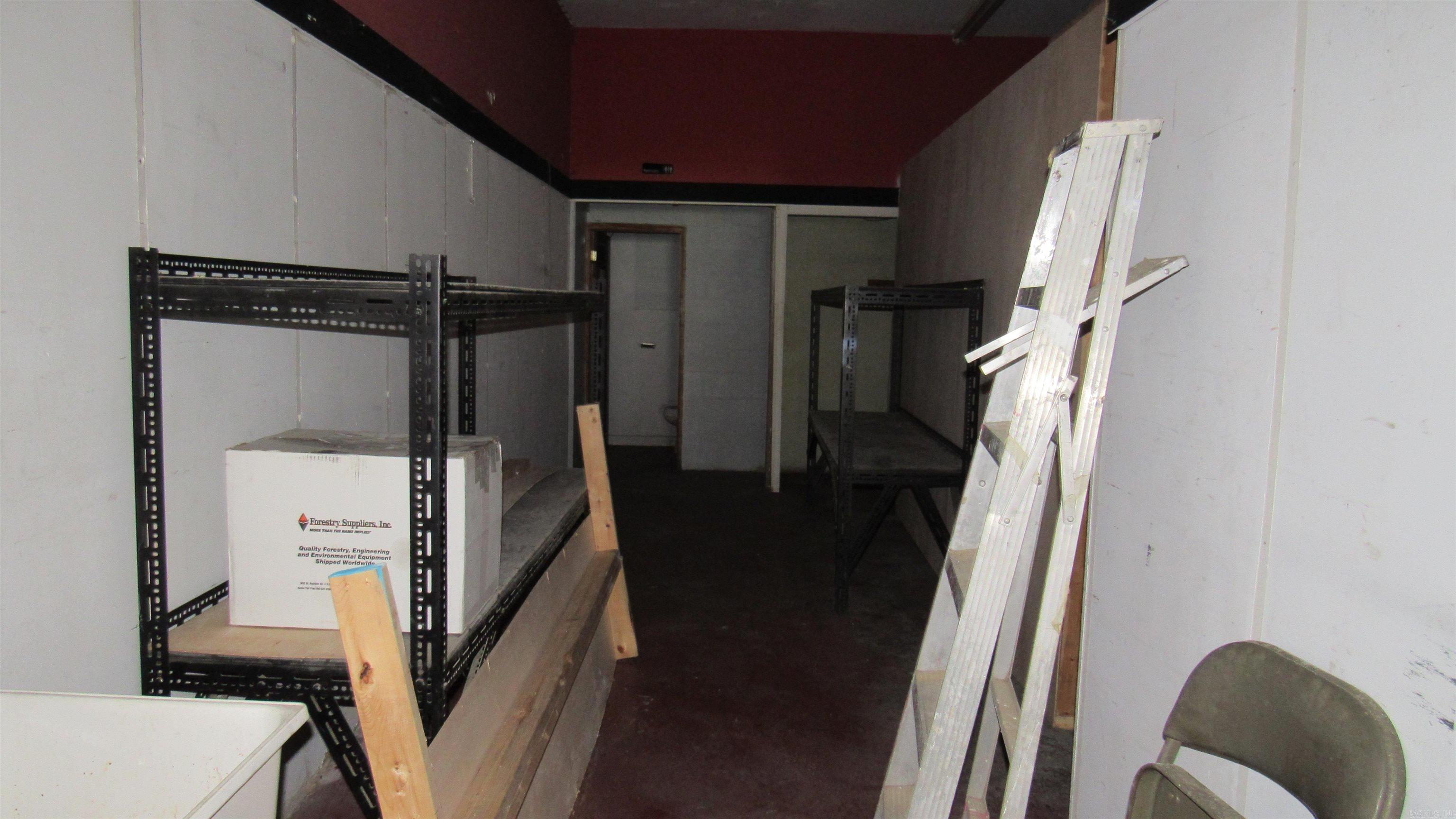 England City - Commercial Sale