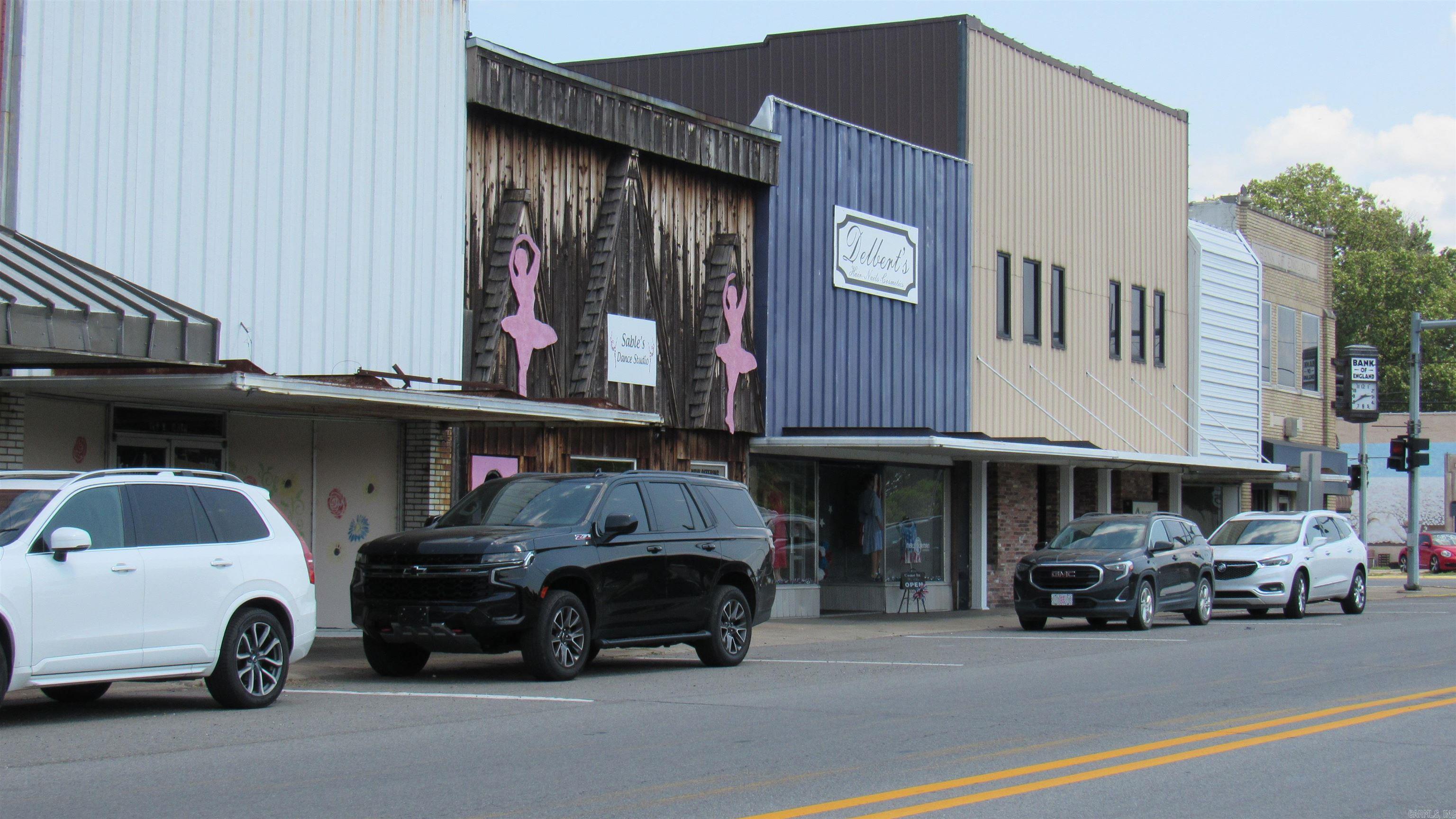 England City - Commercial Sale