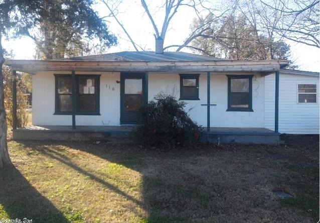HUD Owned property For Sale. For information on bidding, Earnest Money procedures and more, visit: www.HUDHomestore.com. Please refer to HUDHomeStore.com for the most recent bidding period details and information on this property. Property is Sold “AS IS”. All Offers are to be submitted electronically at: www.HUDHomeStore.com. (SEE AGENT CONFIDENTIAL REMARKS FOR FURTHER INSTRUCTIONS)