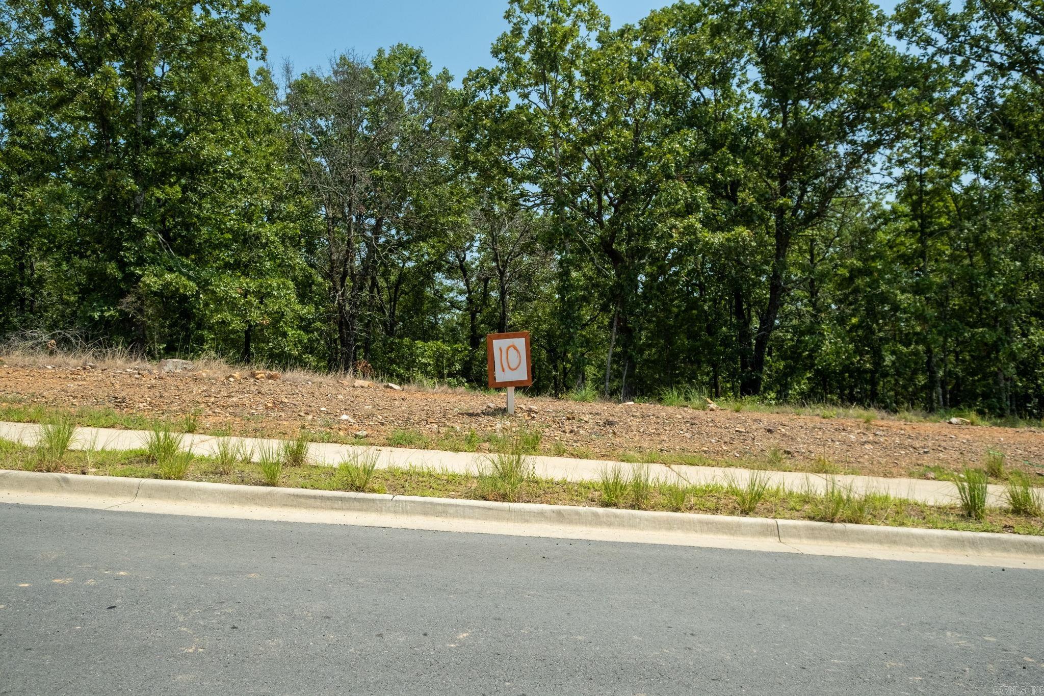 MILLERS RIDGE ESTATES - Land