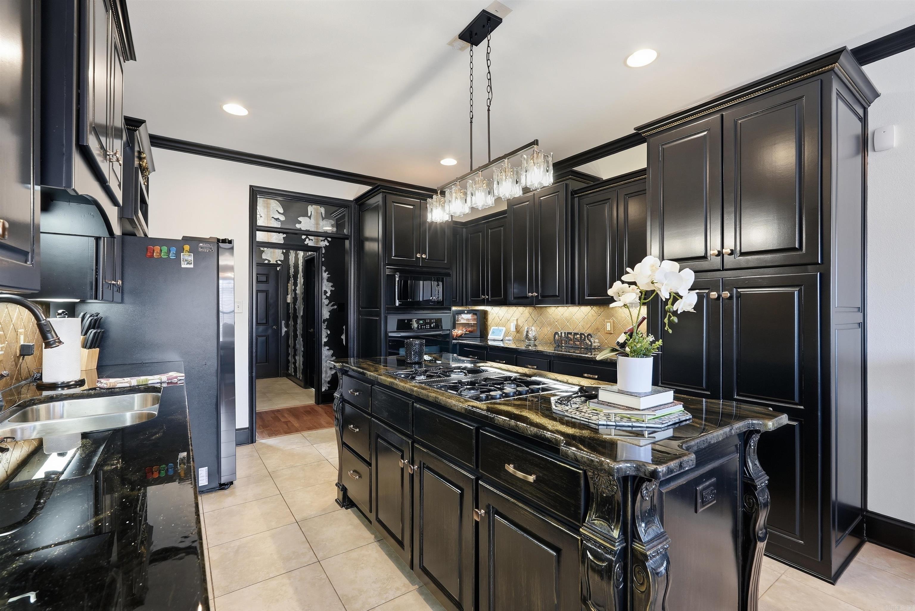 WOODLANDS EDGE - Residential