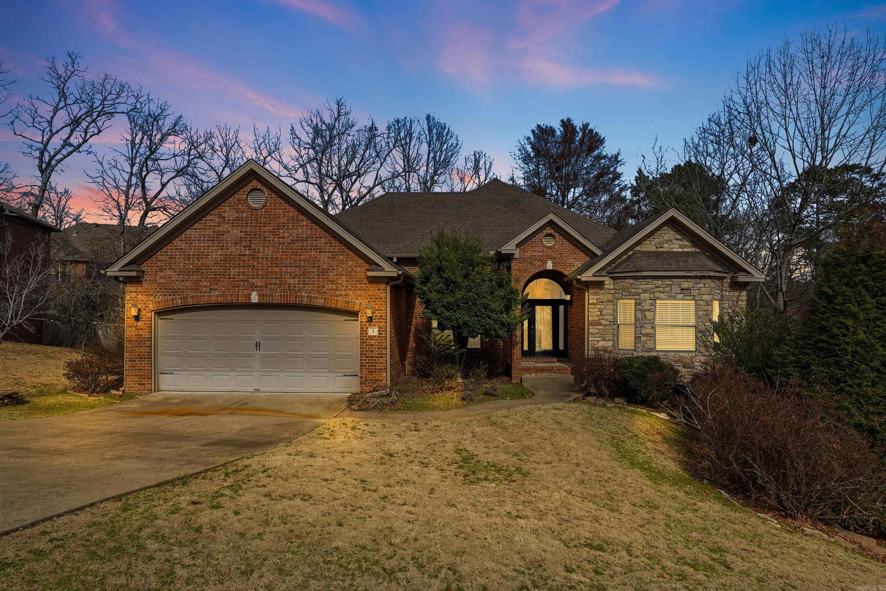 WOODLANDS EDGE - Residential