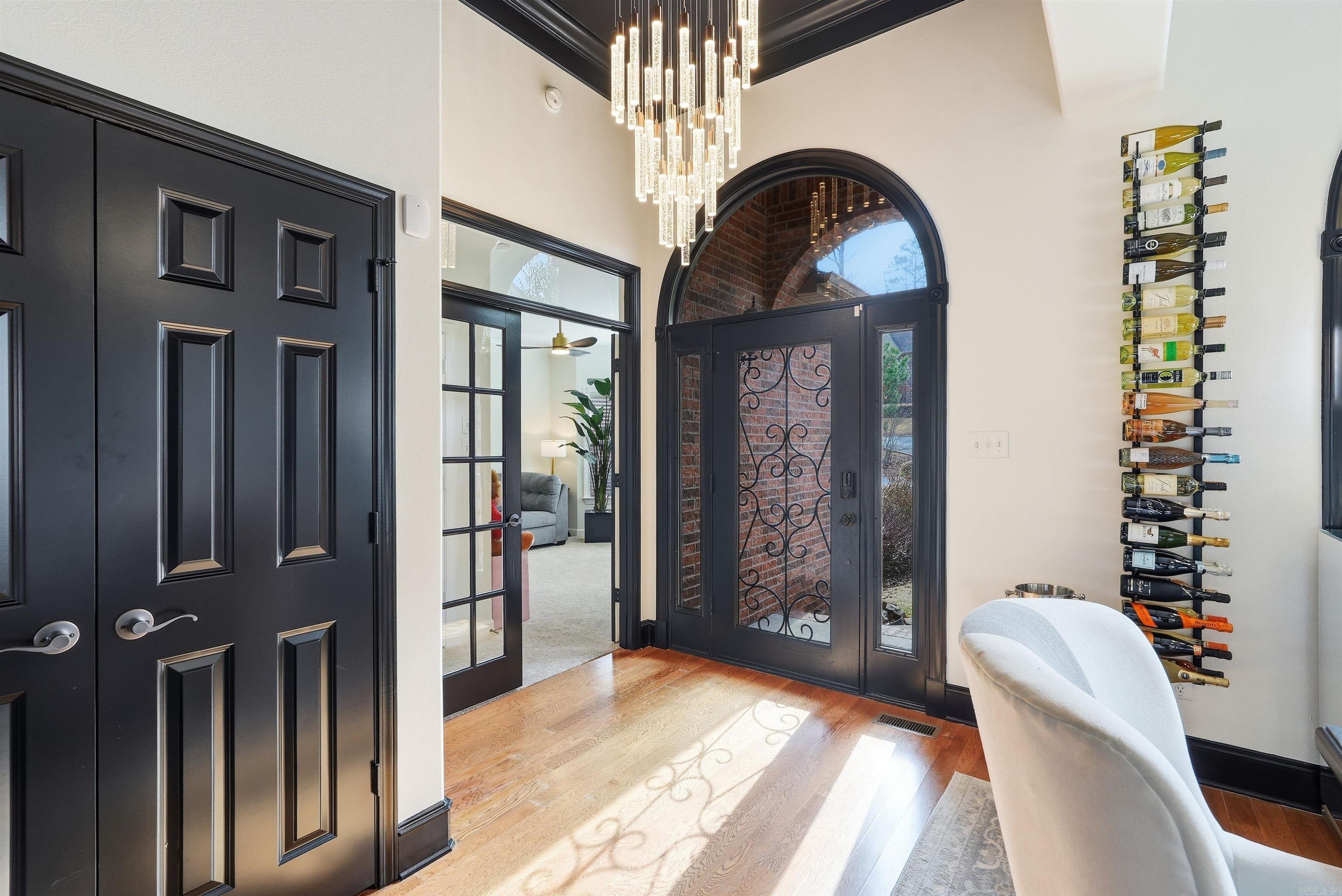 WOODLANDS EDGE - Residential