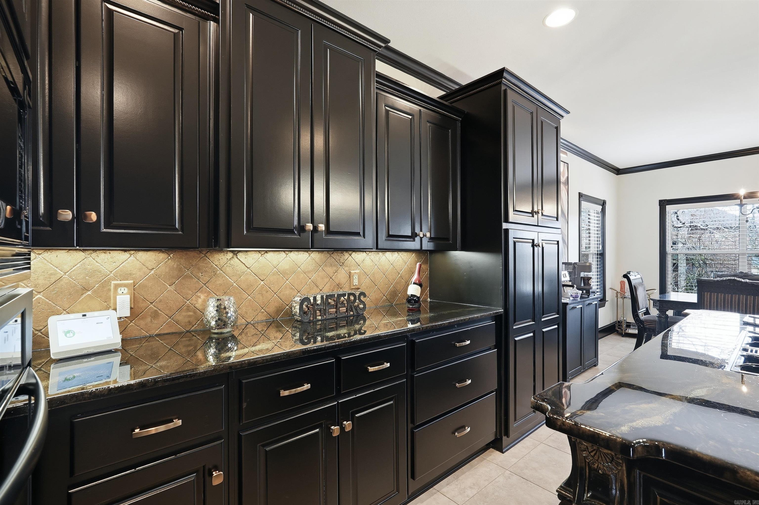 WOODLANDS EDGE - Residential