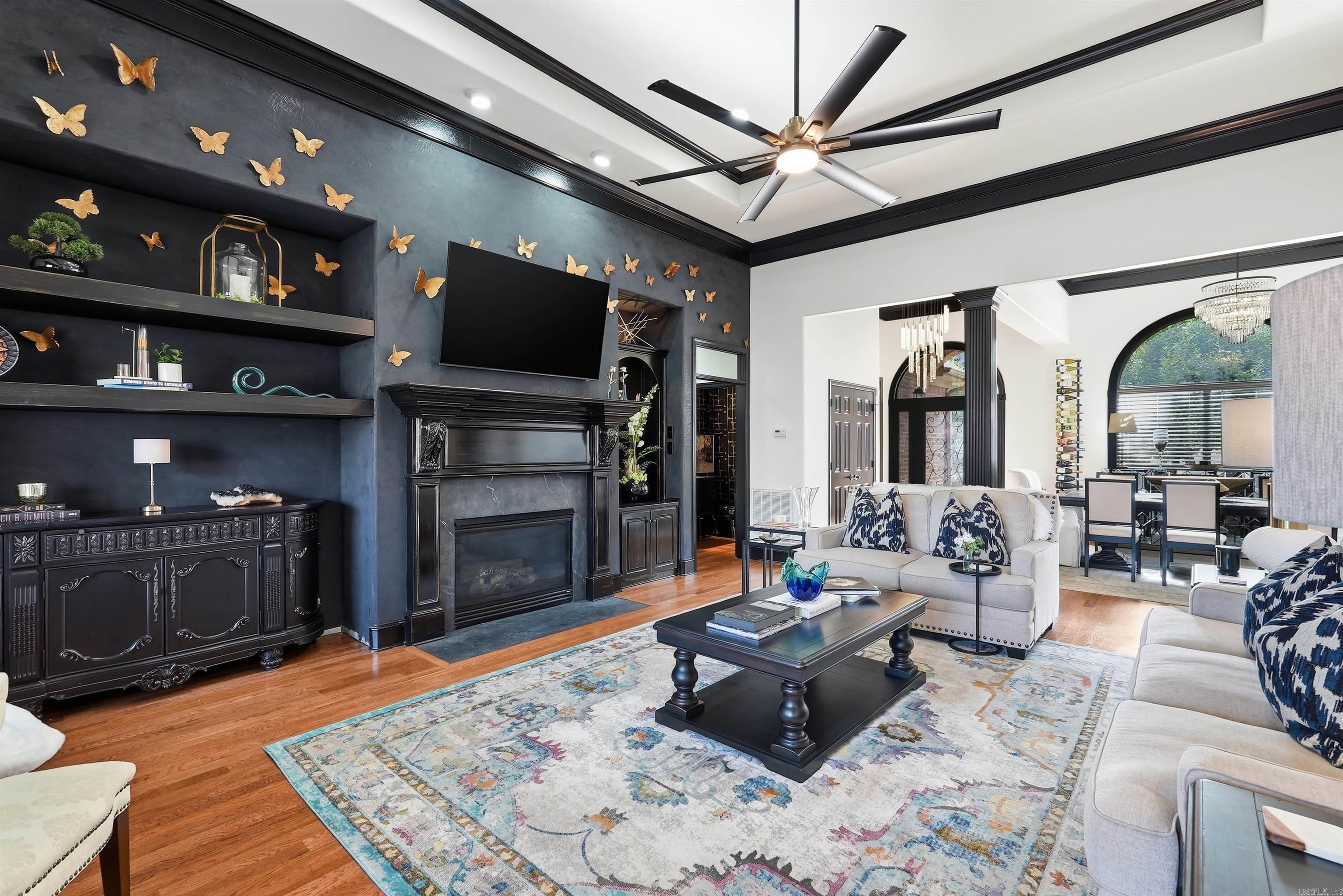 WOODLANDS EDGE - Residential