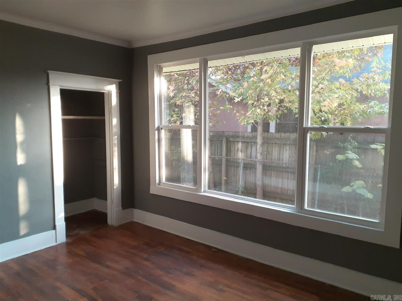 Austin & Taylor - Residential Lease