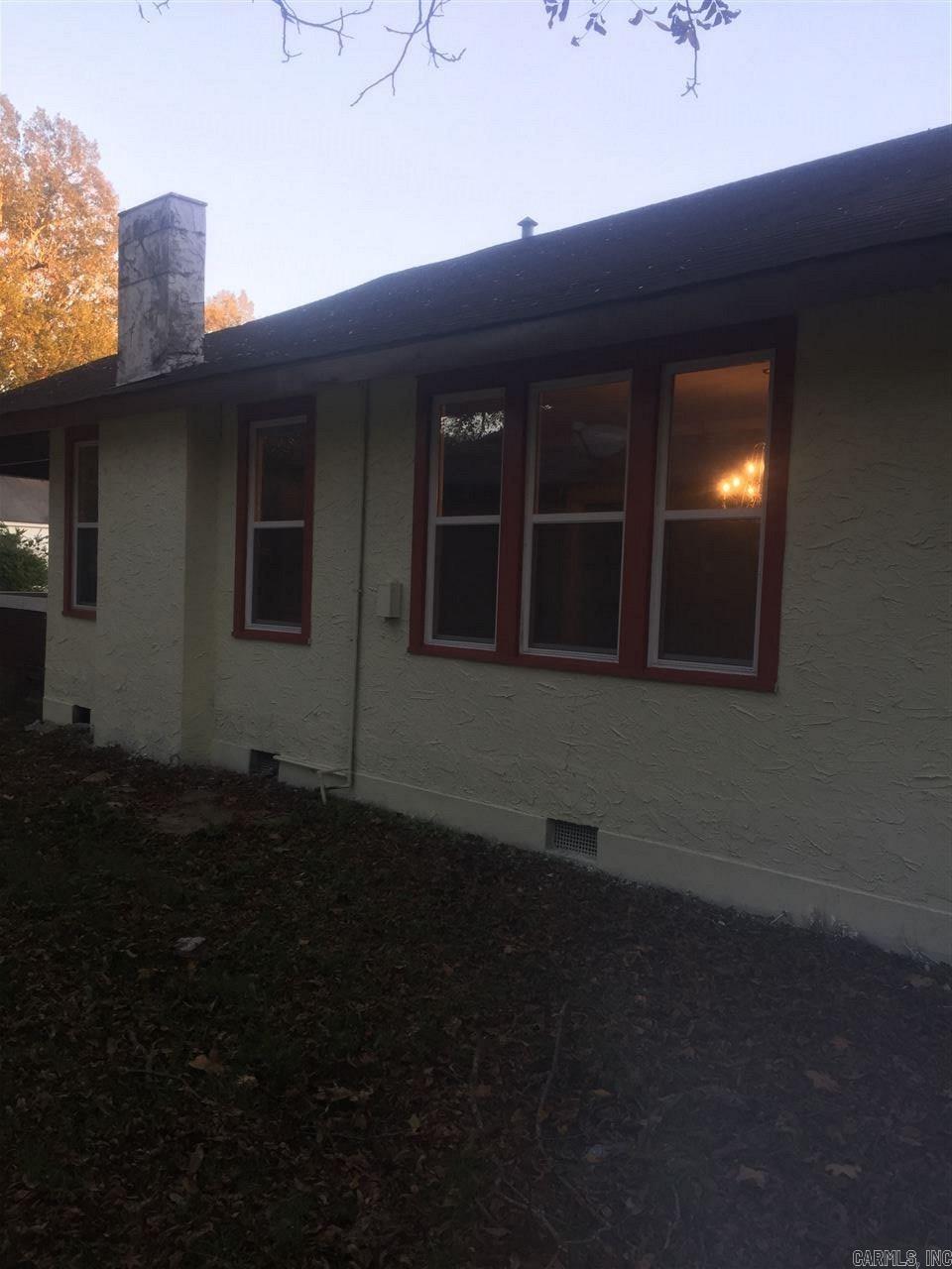 Austin & Taylor - Residential Lease