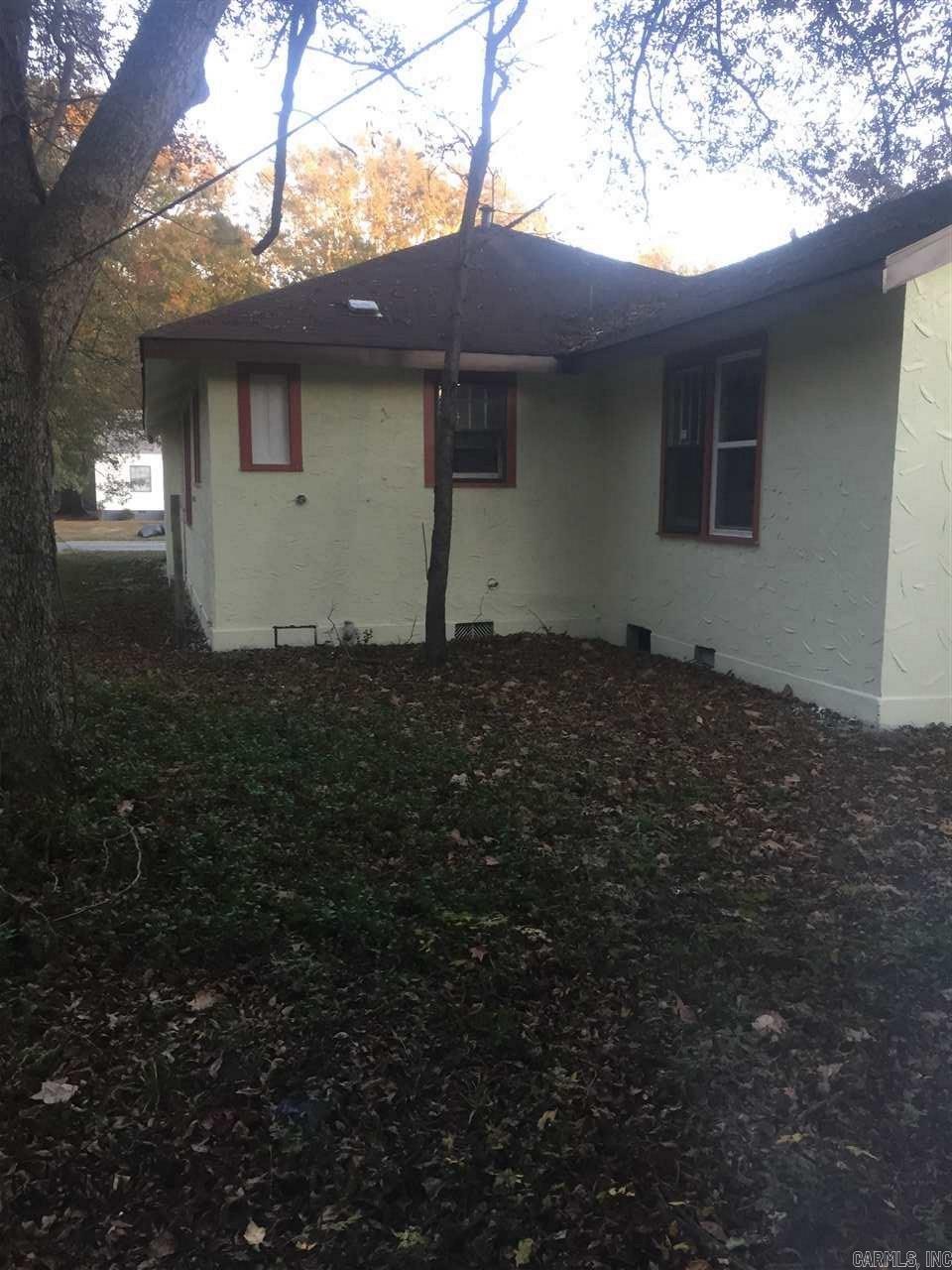 Austin & Taylor - Residential Lease