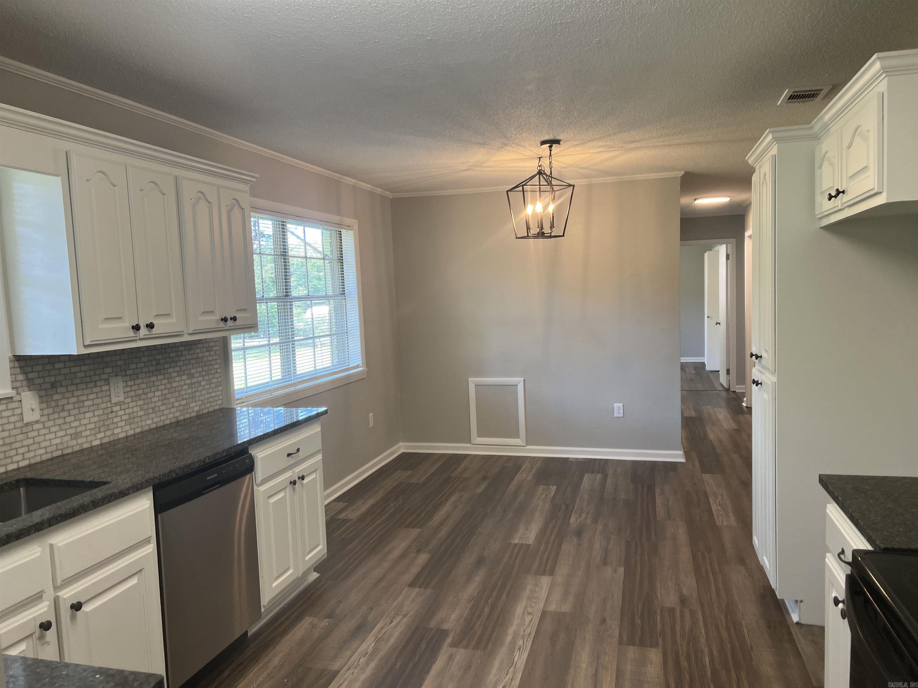 CONWAY MANOR - Residential