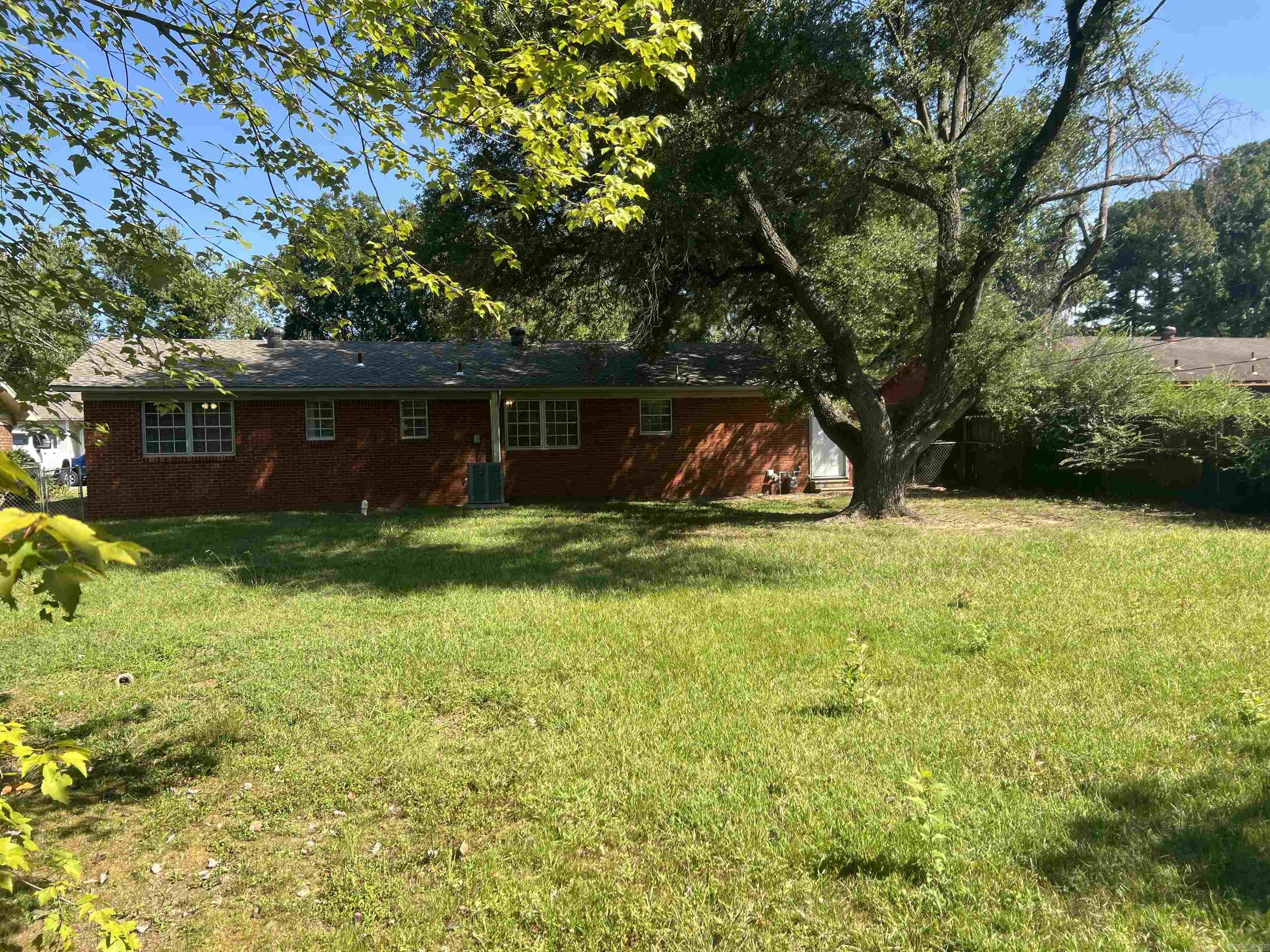 CONWAY MANOR - Residential