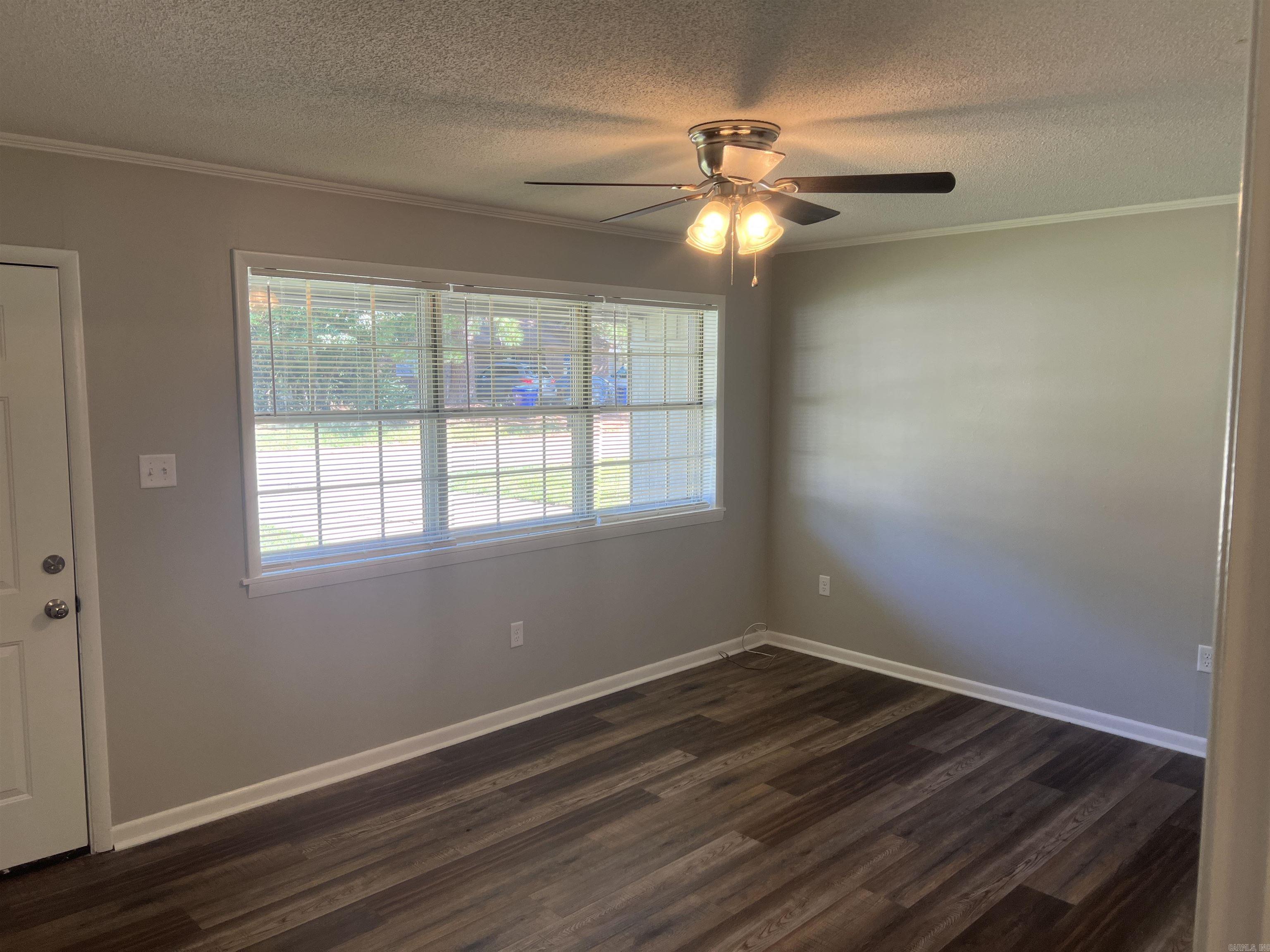 CONWAY MANOR - Residential