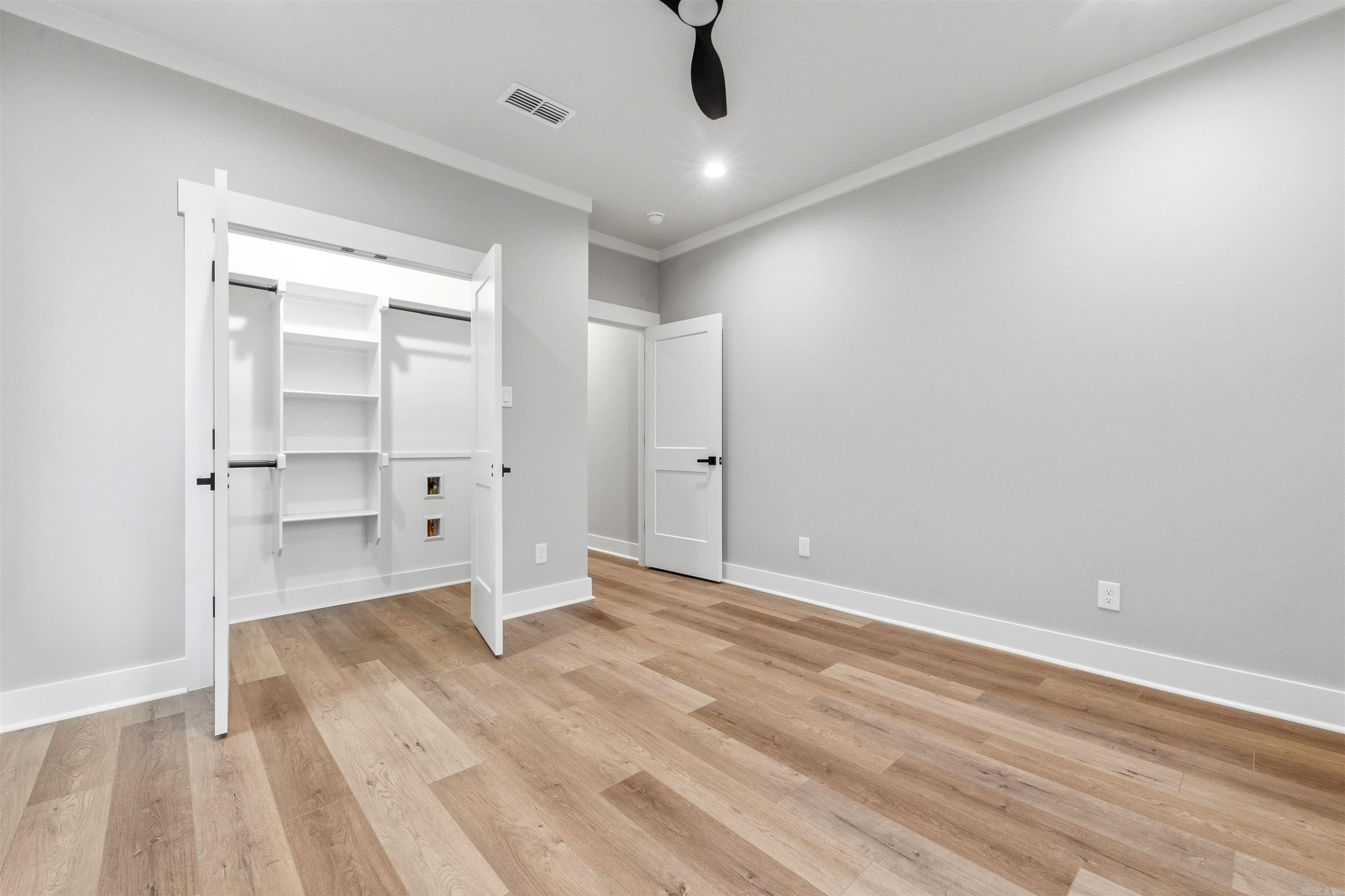MILLERS GLENN - Residential