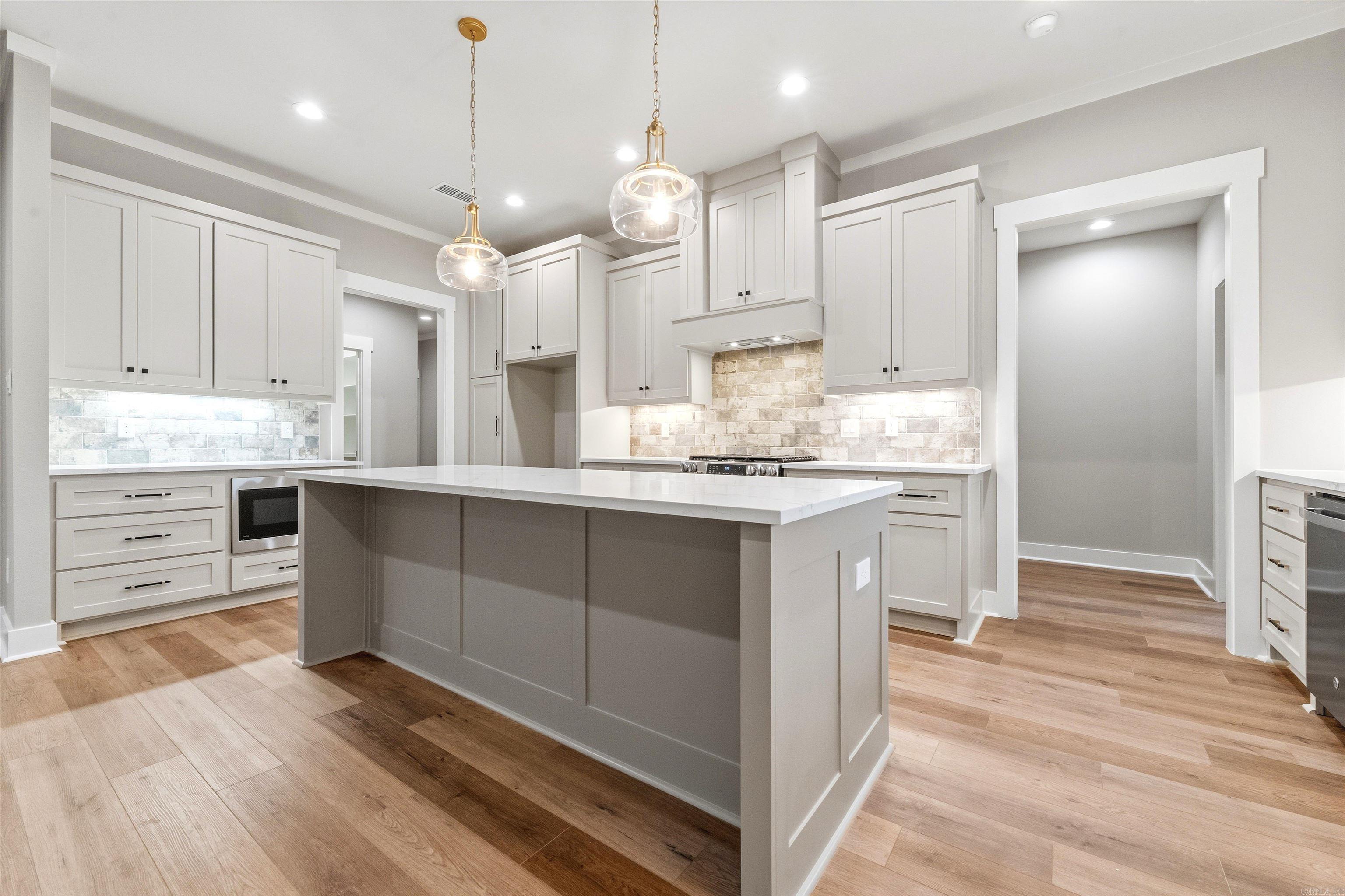 MILLERS GLENN - Residential