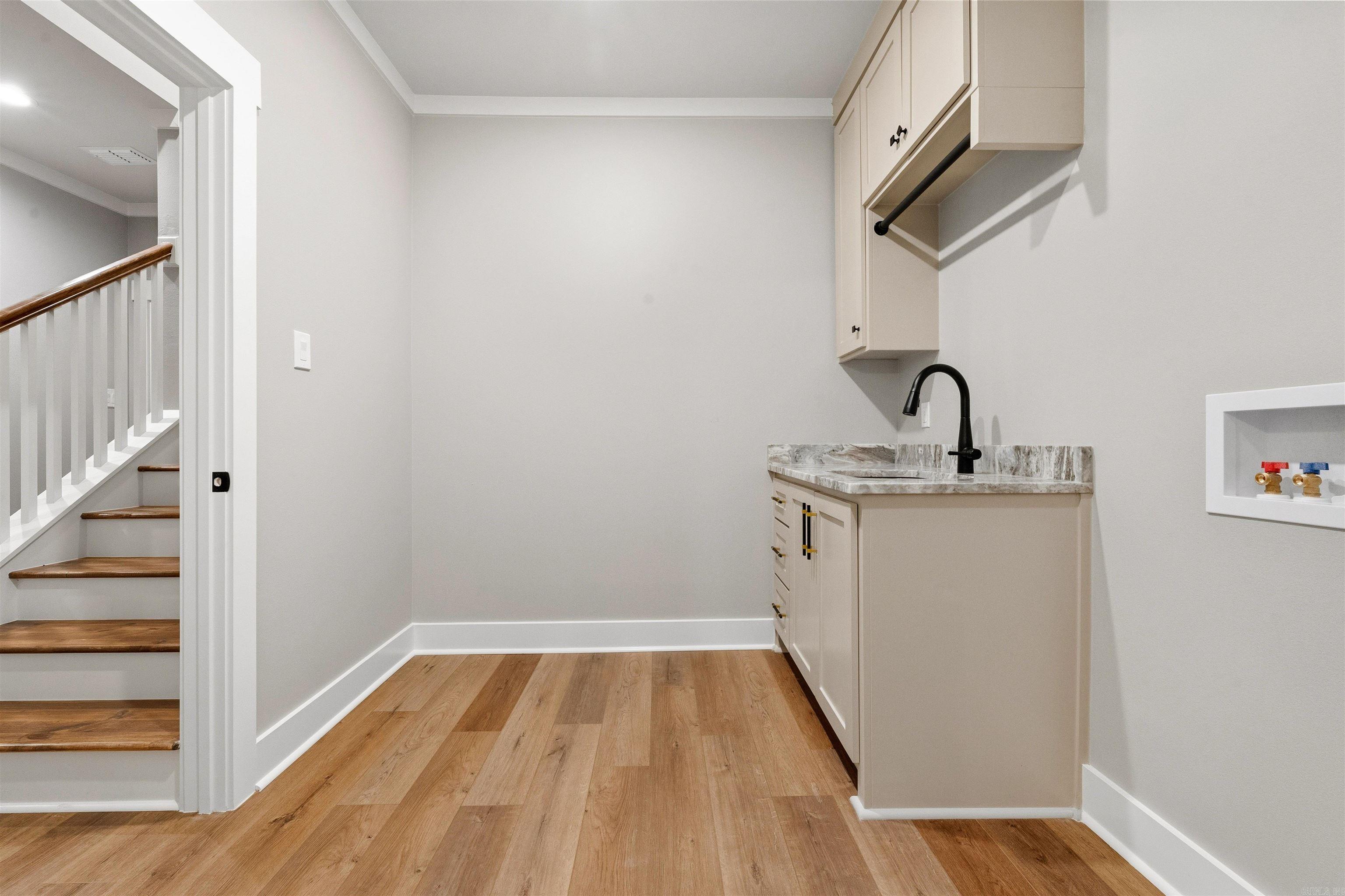 MILLERS GLENN - Residential