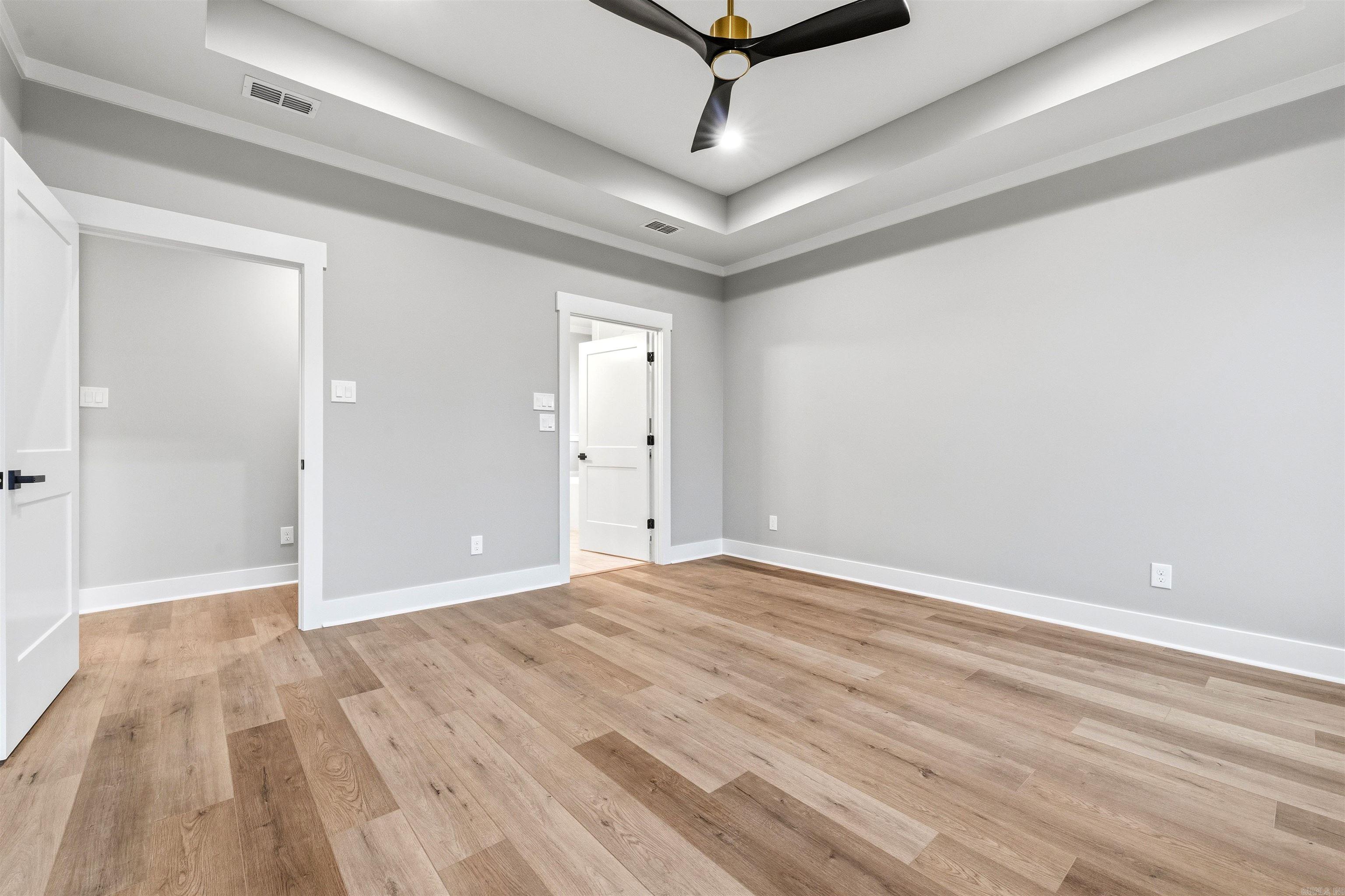 MILLERS GLENN - Residential