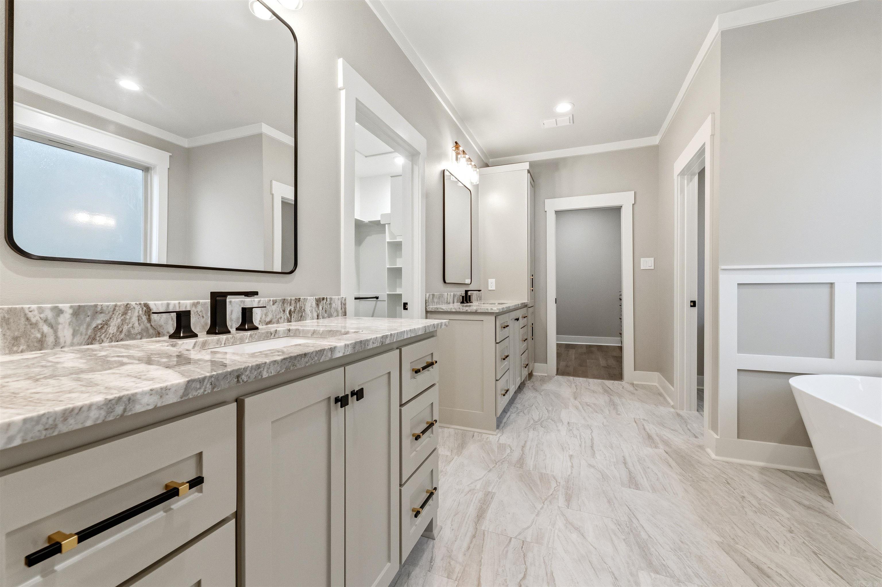 MILLERS GLENN - Residential