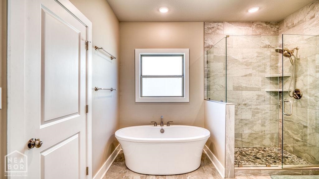 Lake Pointe Estates - Residential