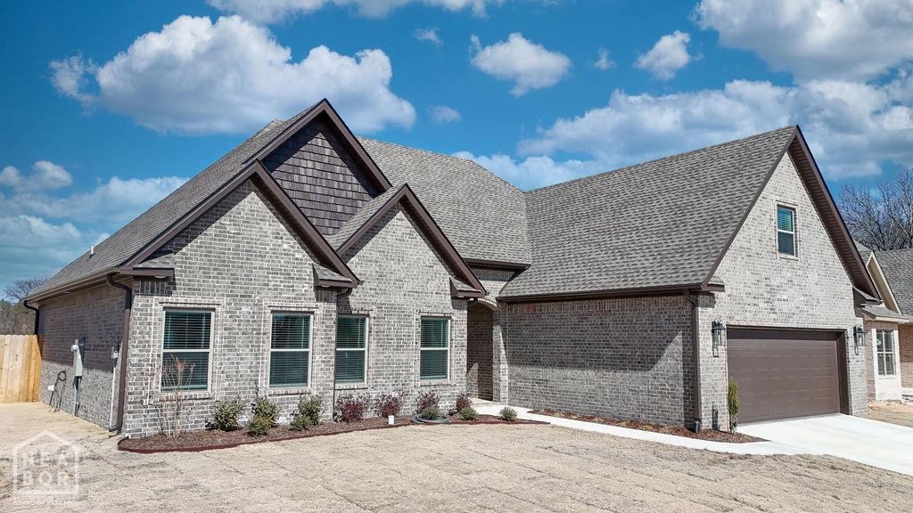 Lake Pointe Estates - Residential