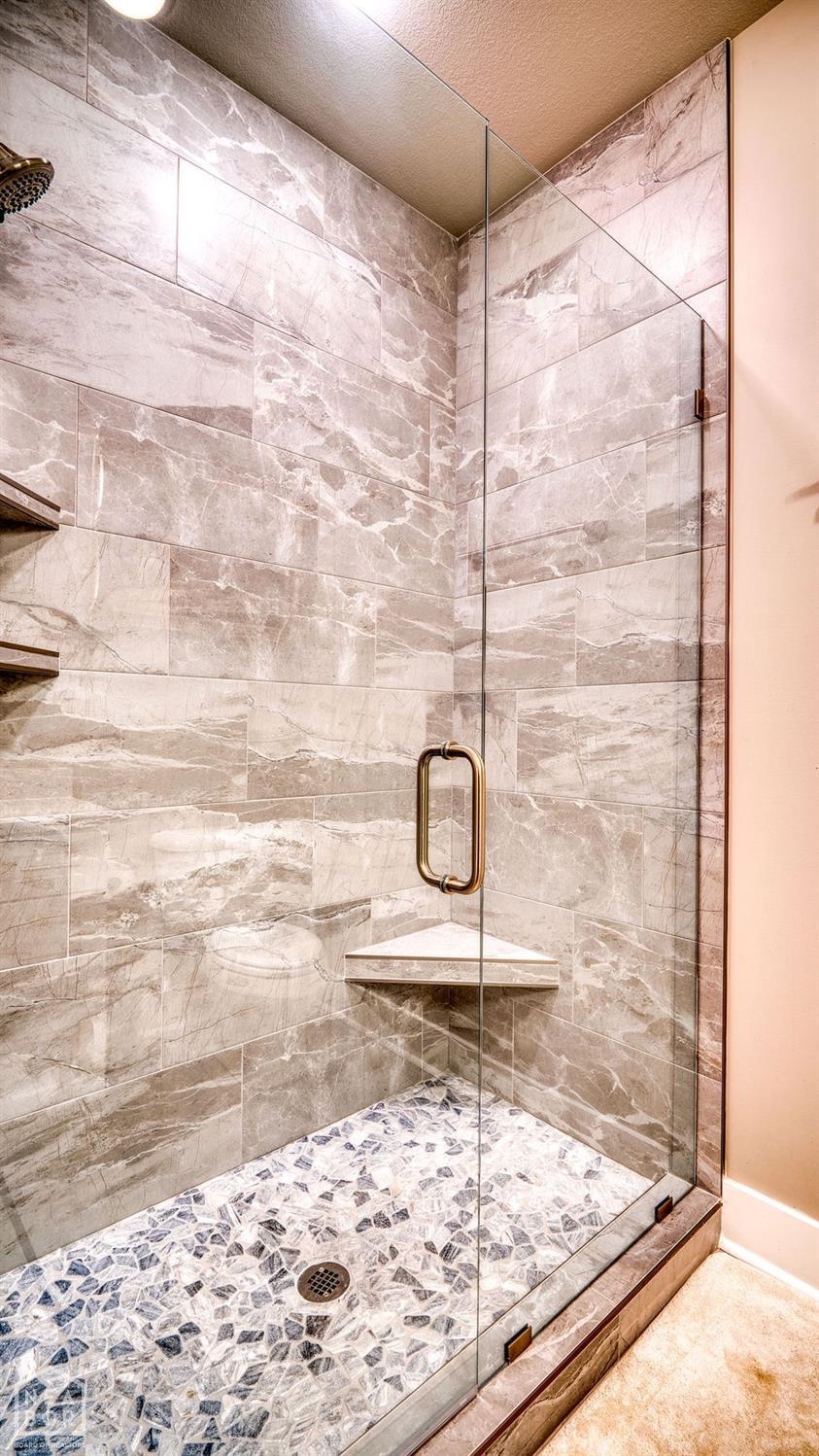 Lake Pointe Estates - Residential