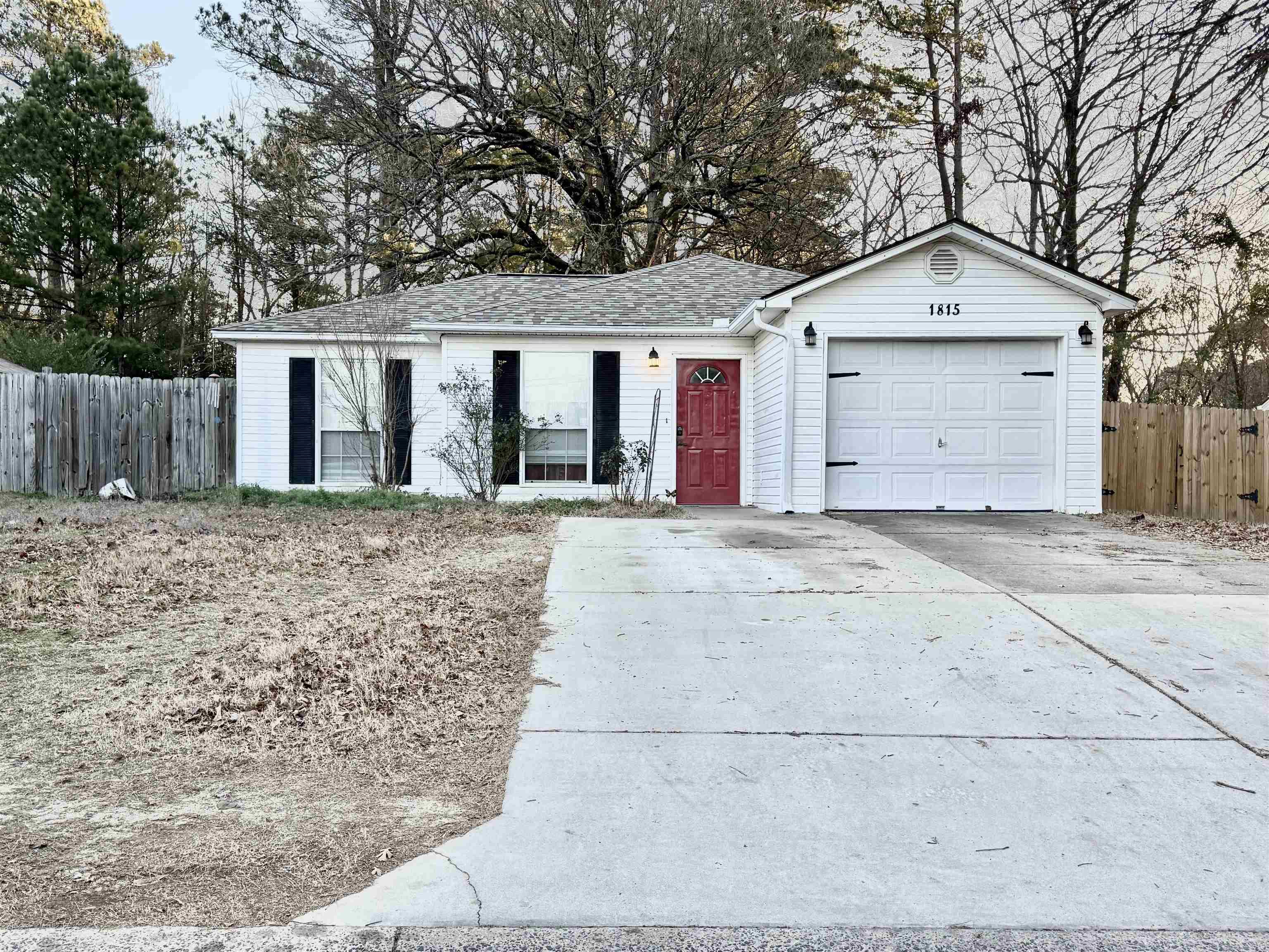 ALEXANDER-BENTON - Residential