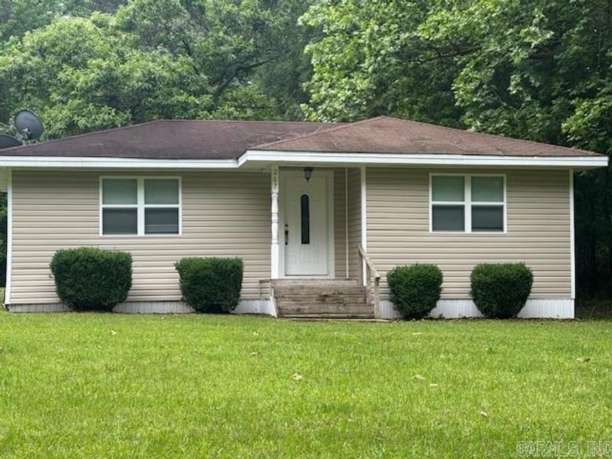 This is an adorable 2 bed, 1 bath home sitting on approx. 1.5 acre lot. Perfect for a first time home buyer or for investment property.  Vinyl plank flooring throughout.  Gas stove and gas heat fueled by propane (tank owned). Central gas heat and air, age unknown.  Shingle roof, age unknown.  Beautiful backyard with patio for relaxation. Lacey Ladelle Water Association, C & L Electric, Septic System, Drew County Solid Waste   Priced right to be sold as-is. Call today for your appointment to see this home!