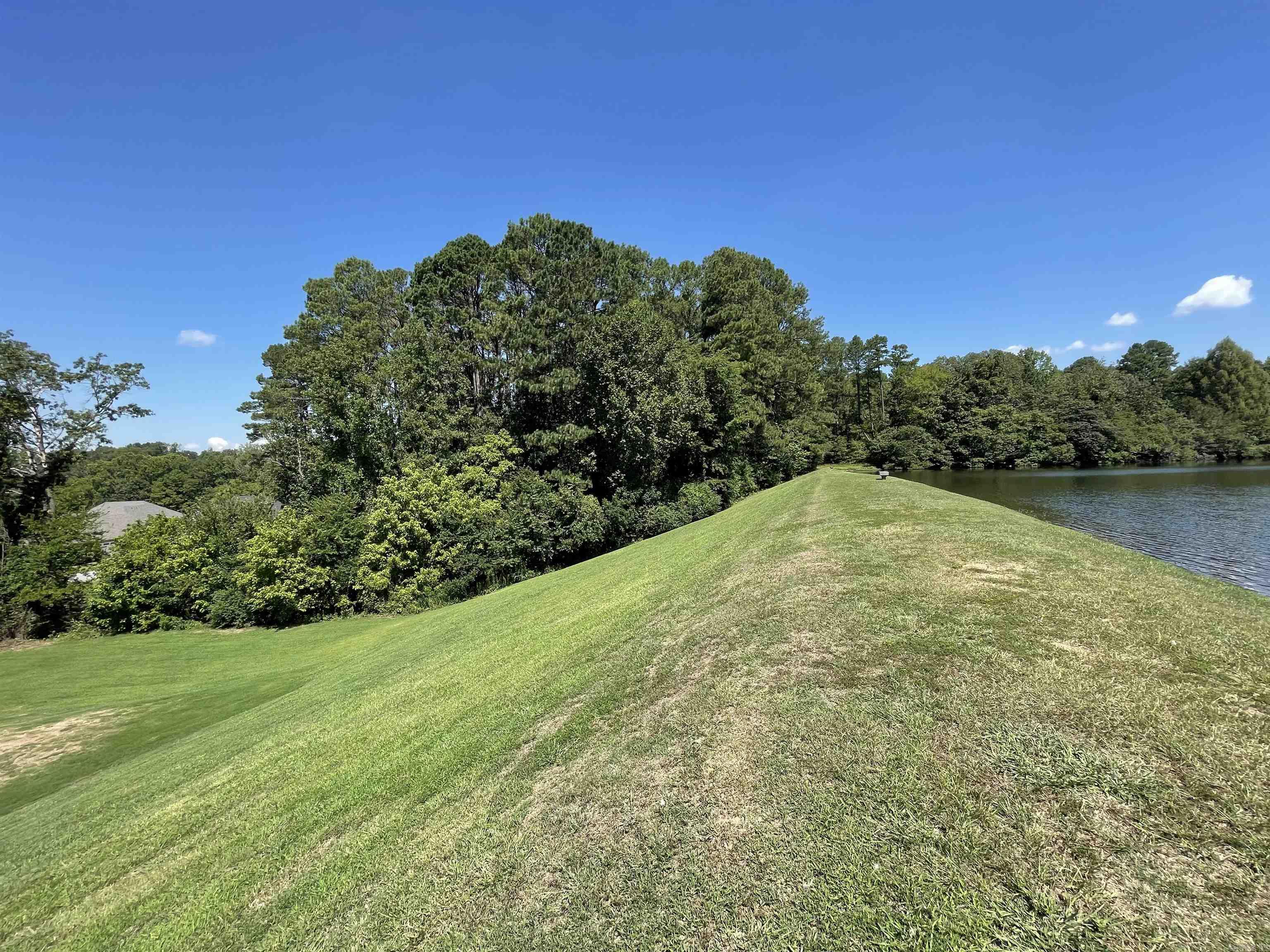 COLDWATER CREEK - Land