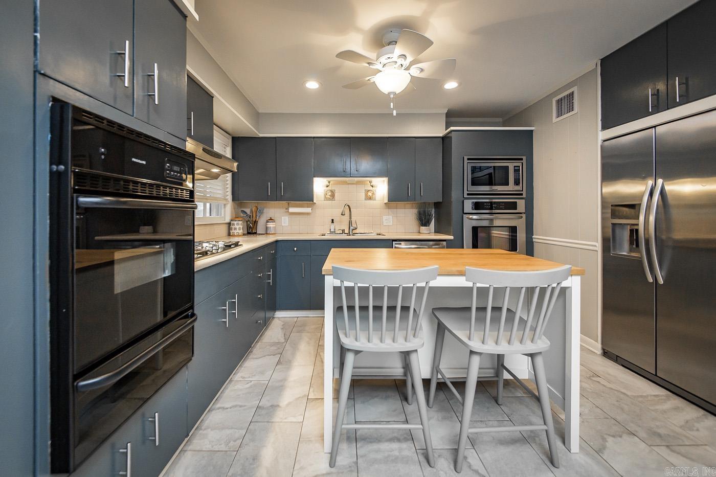 BRIARWOOD - Residential