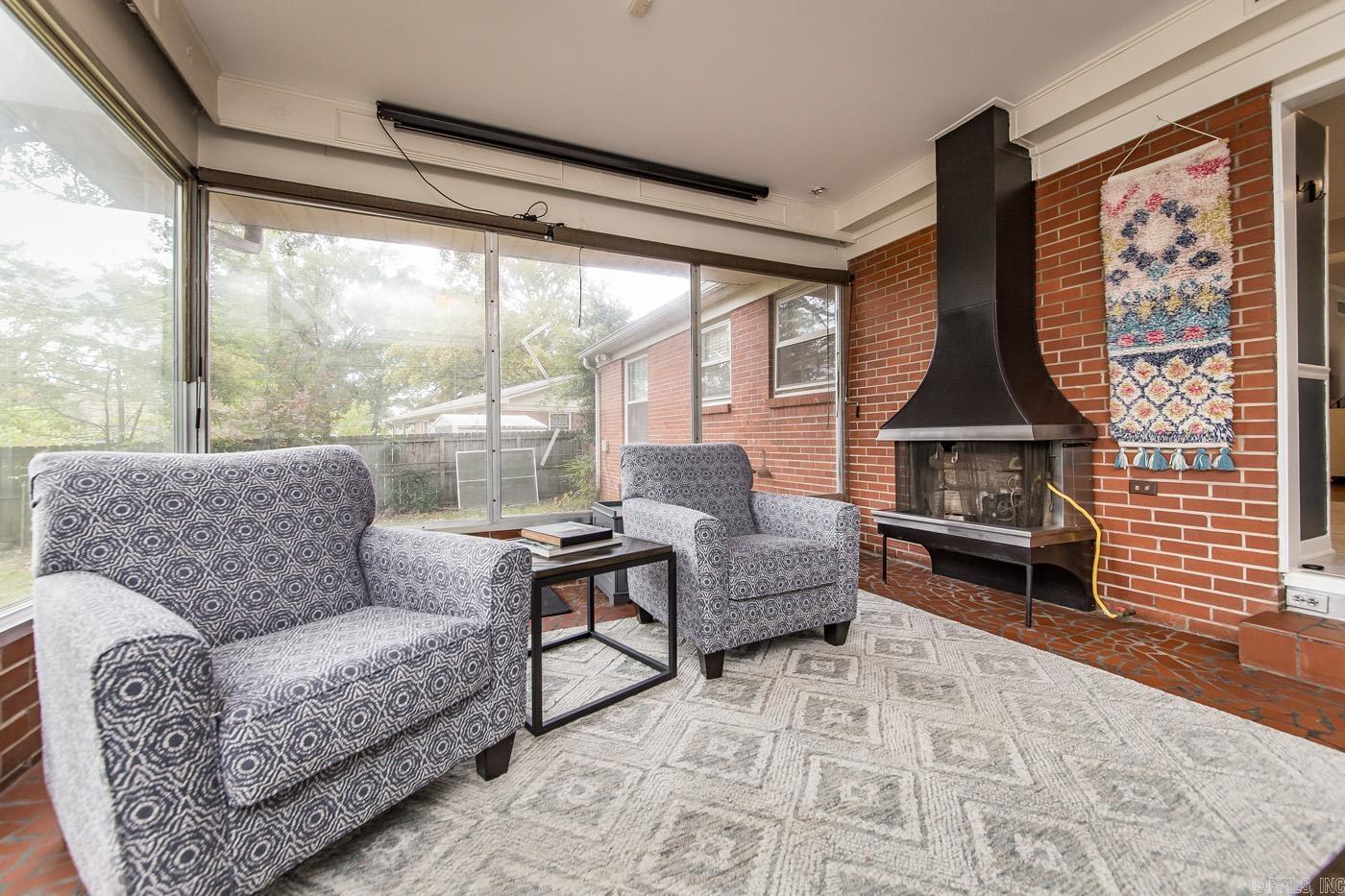 BRIARWOOD - Residential