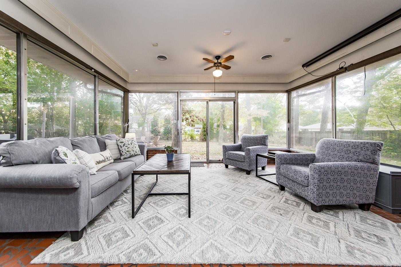 BRIARWOOD - Residential