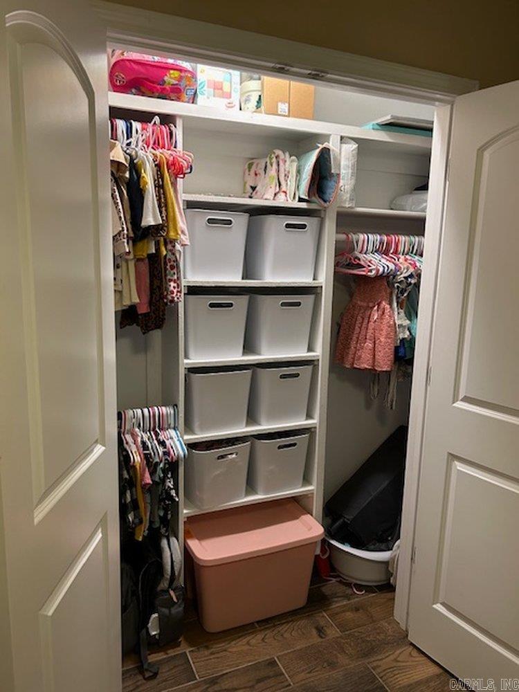 GREEN FORREST HEIGHTS - Residential