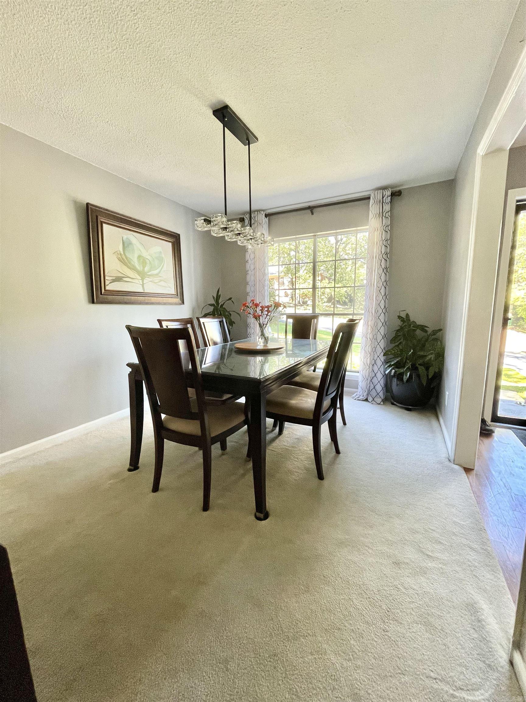 PLEASANT VIEW - Residential