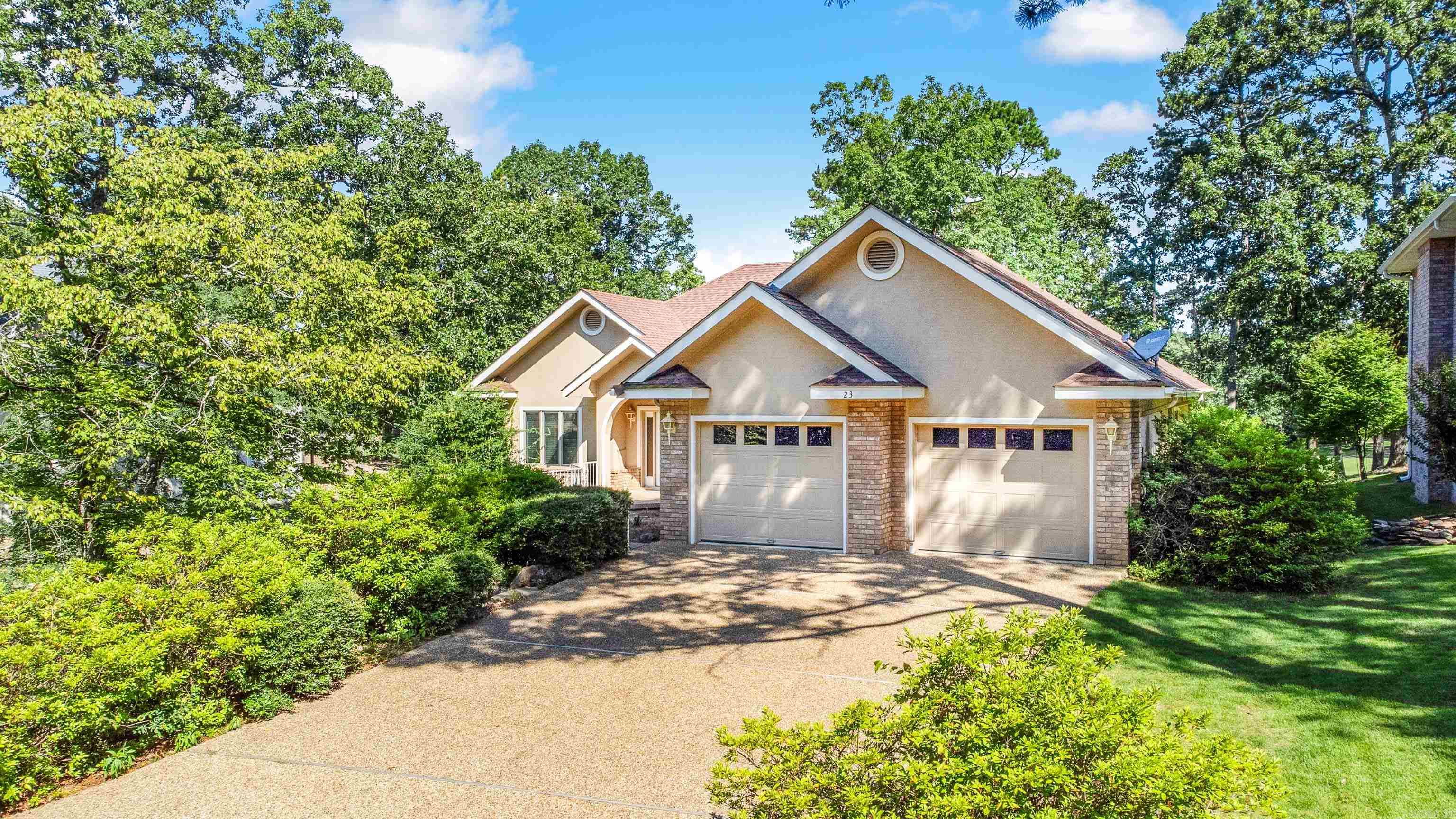 DIAMANTE VILLAS - Residential