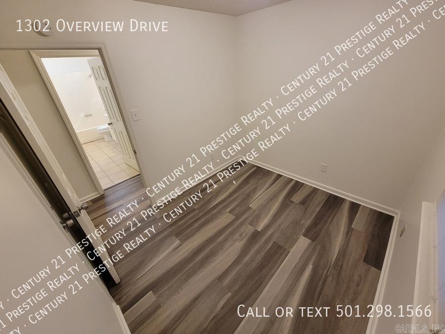 Overlook - Residential Lease