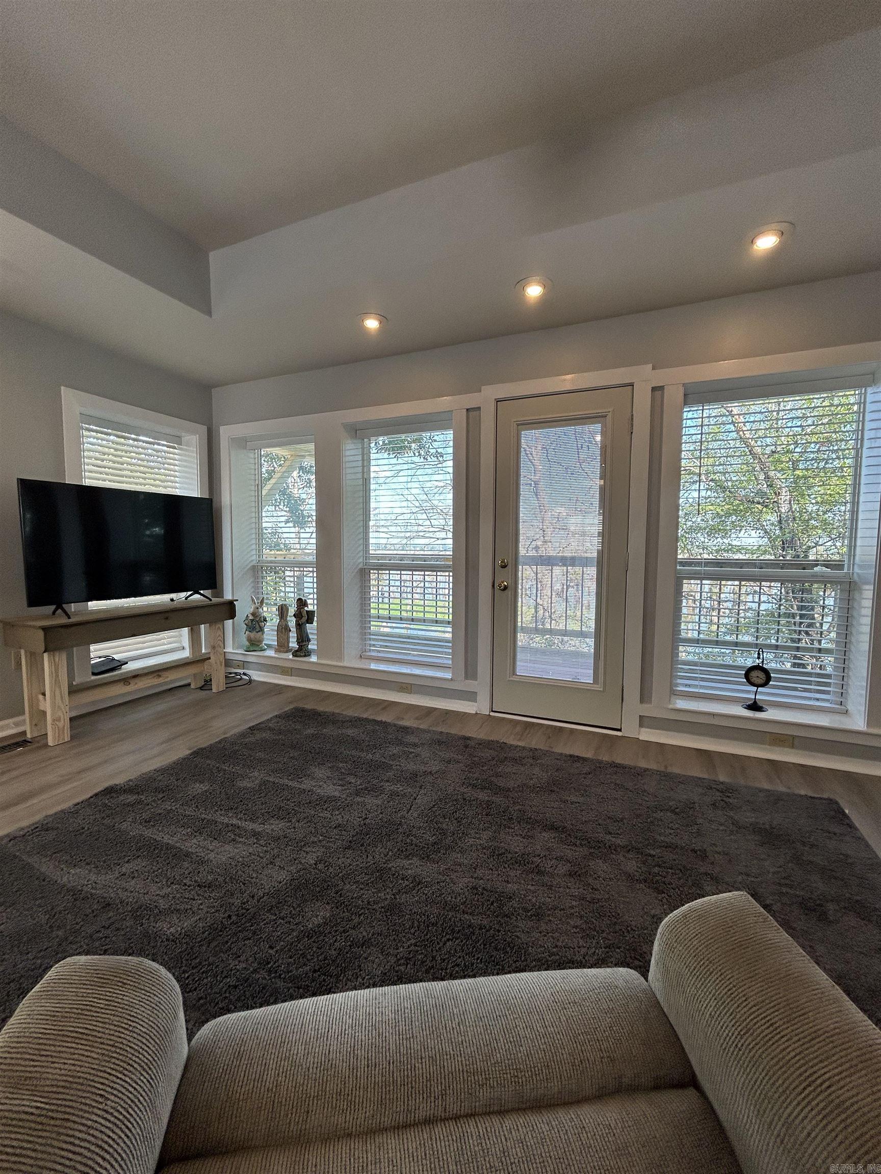 ADAMS BOAT LANDING - Residential